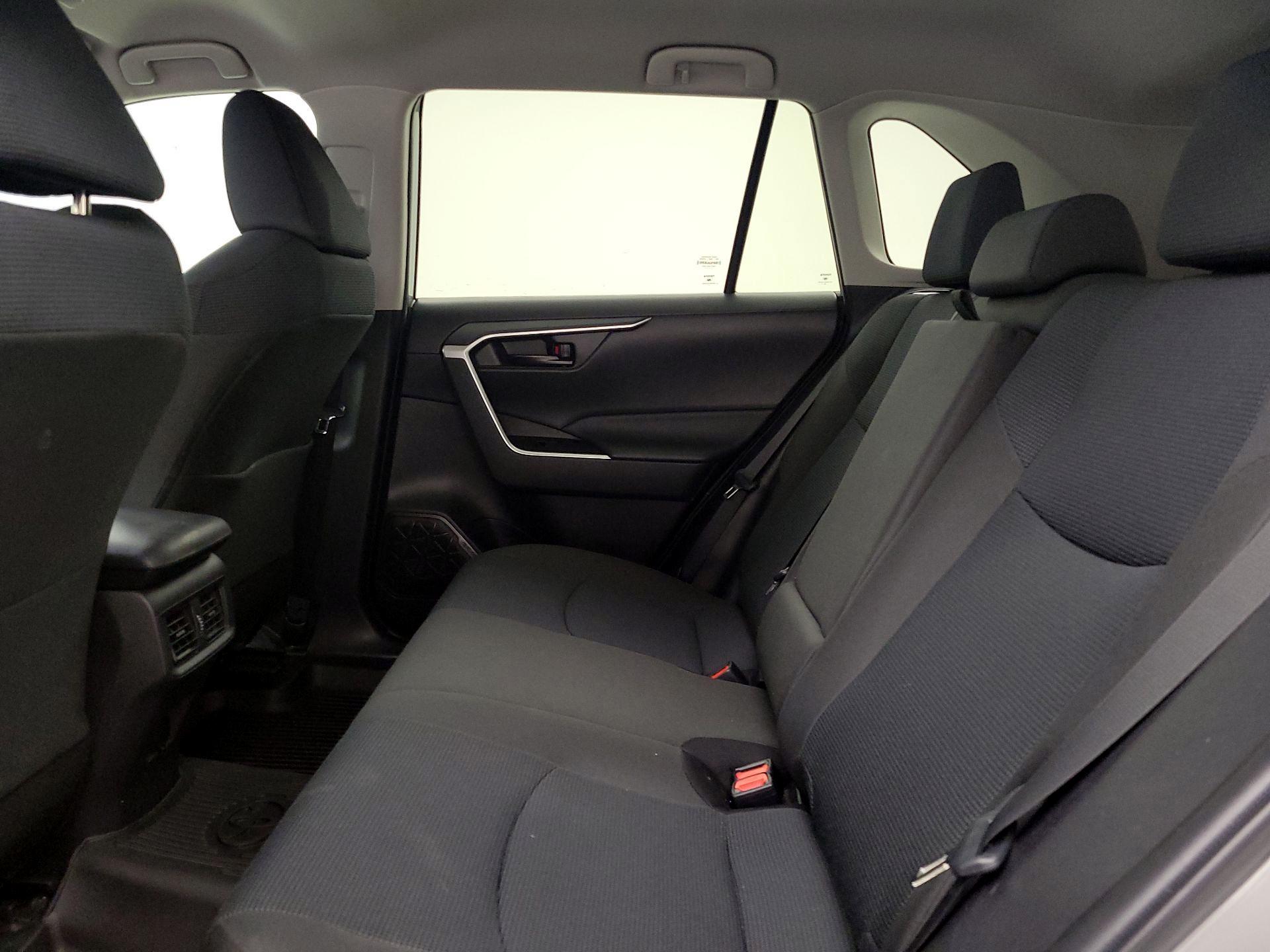 Thumbnail: 2023 Toyota RAV4 - 19