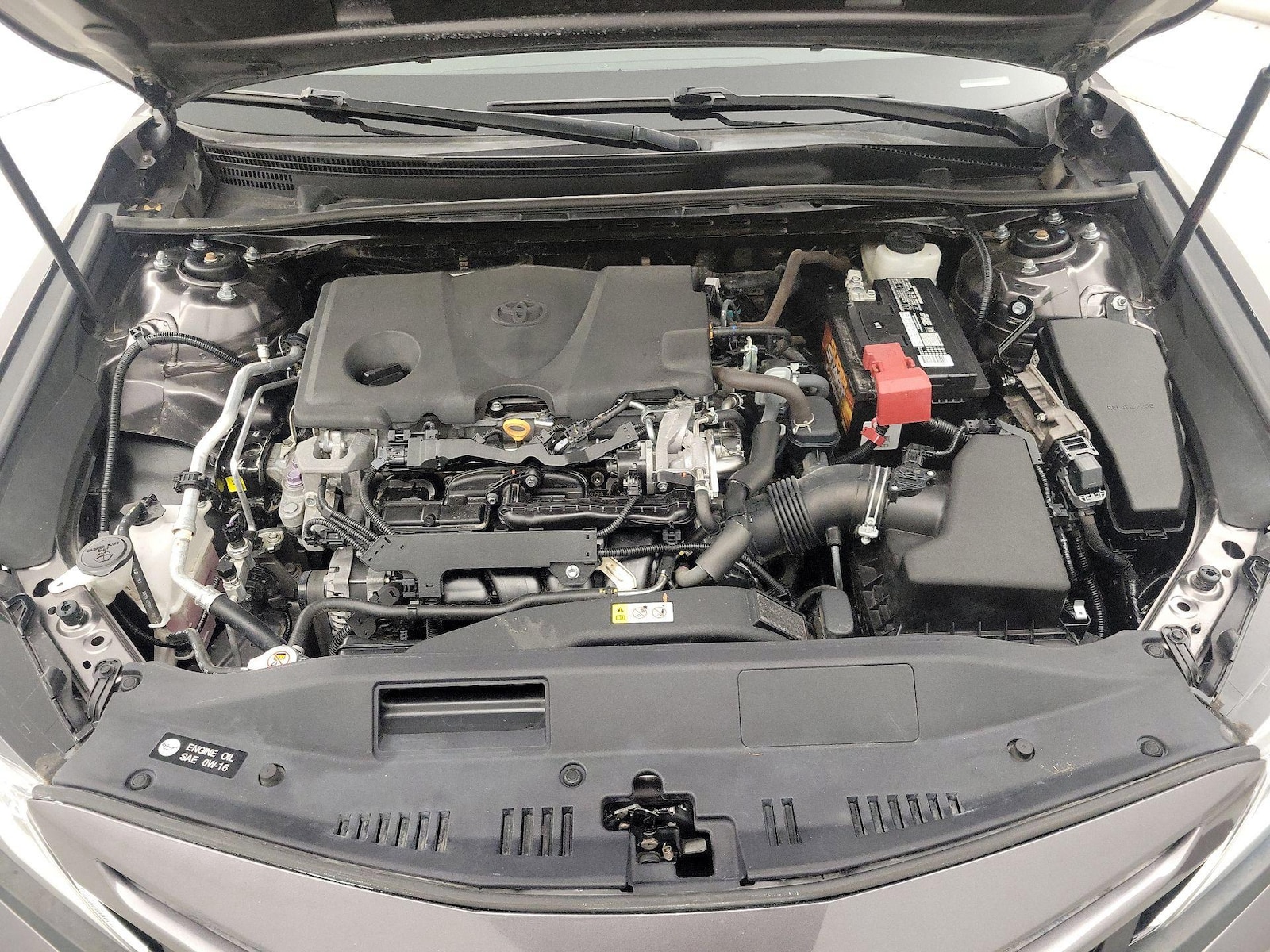 2020 Toyota Camry SE - Photo 22