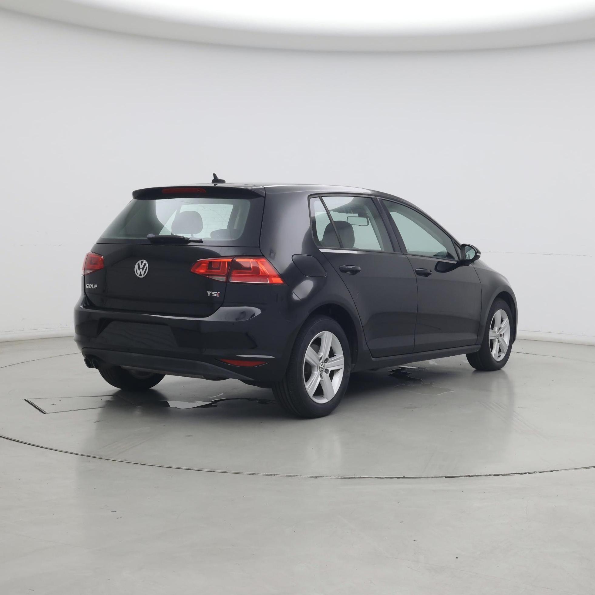 Thumbnail: 2017 Volkswagen Golf - 8