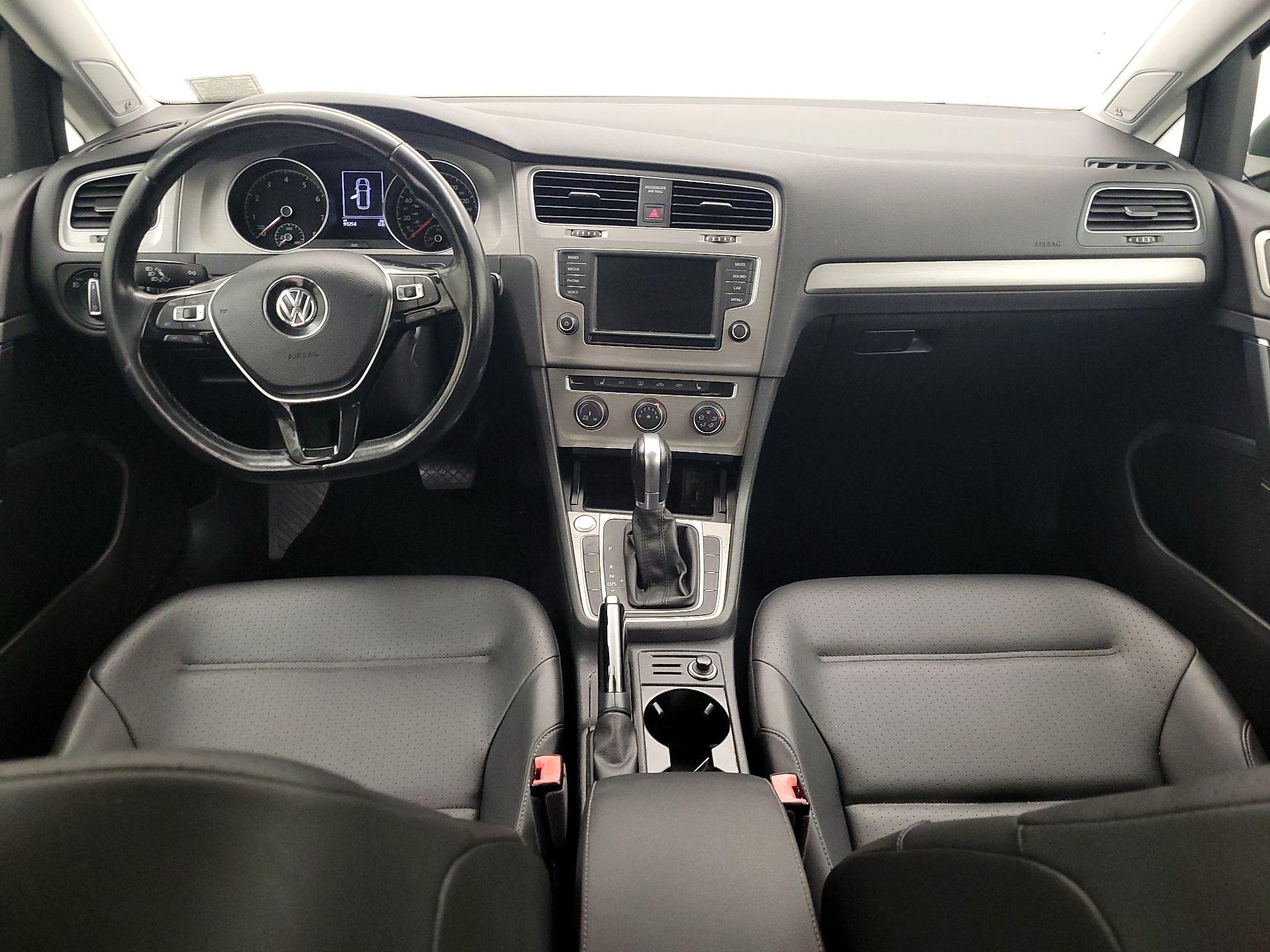 Thumbnail: 2017 Volkswagen Golf - 9