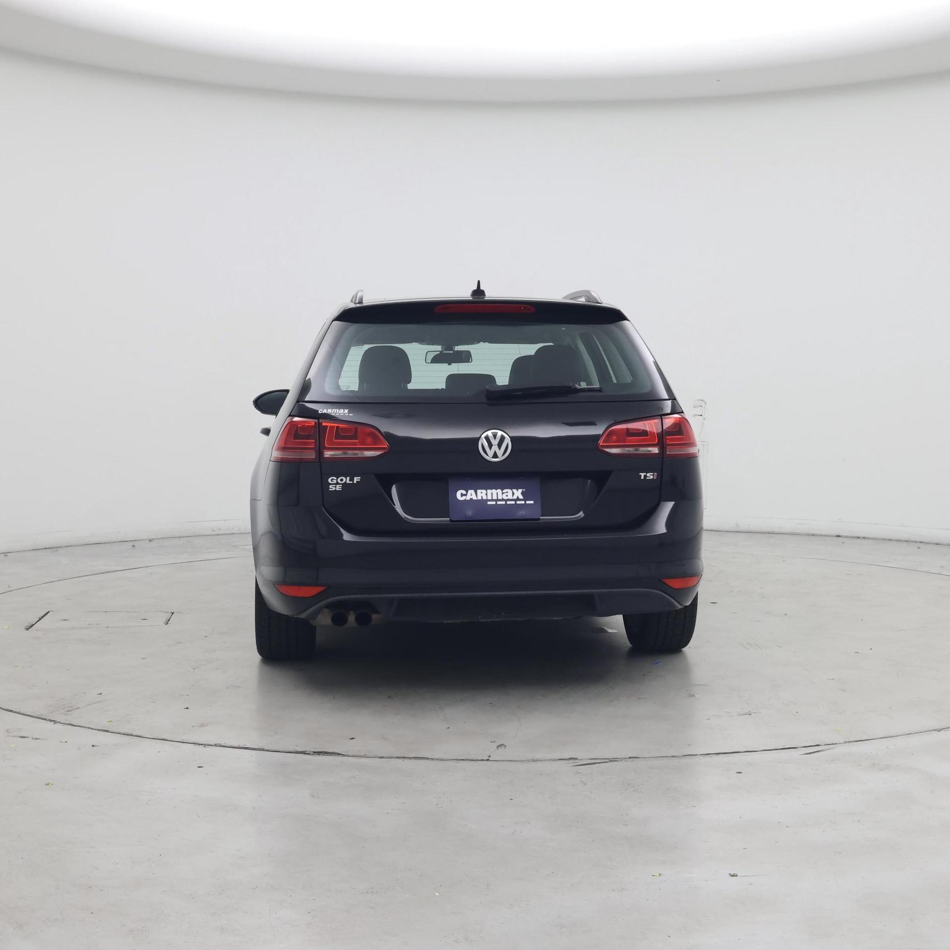 Thumbnail: 2017 Volkswagen Golf - 3