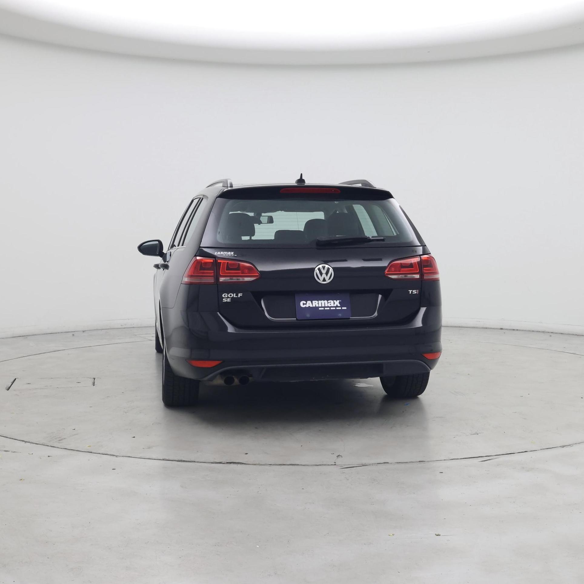 Thumbnail: 2017 Volkswagen Golf - 4