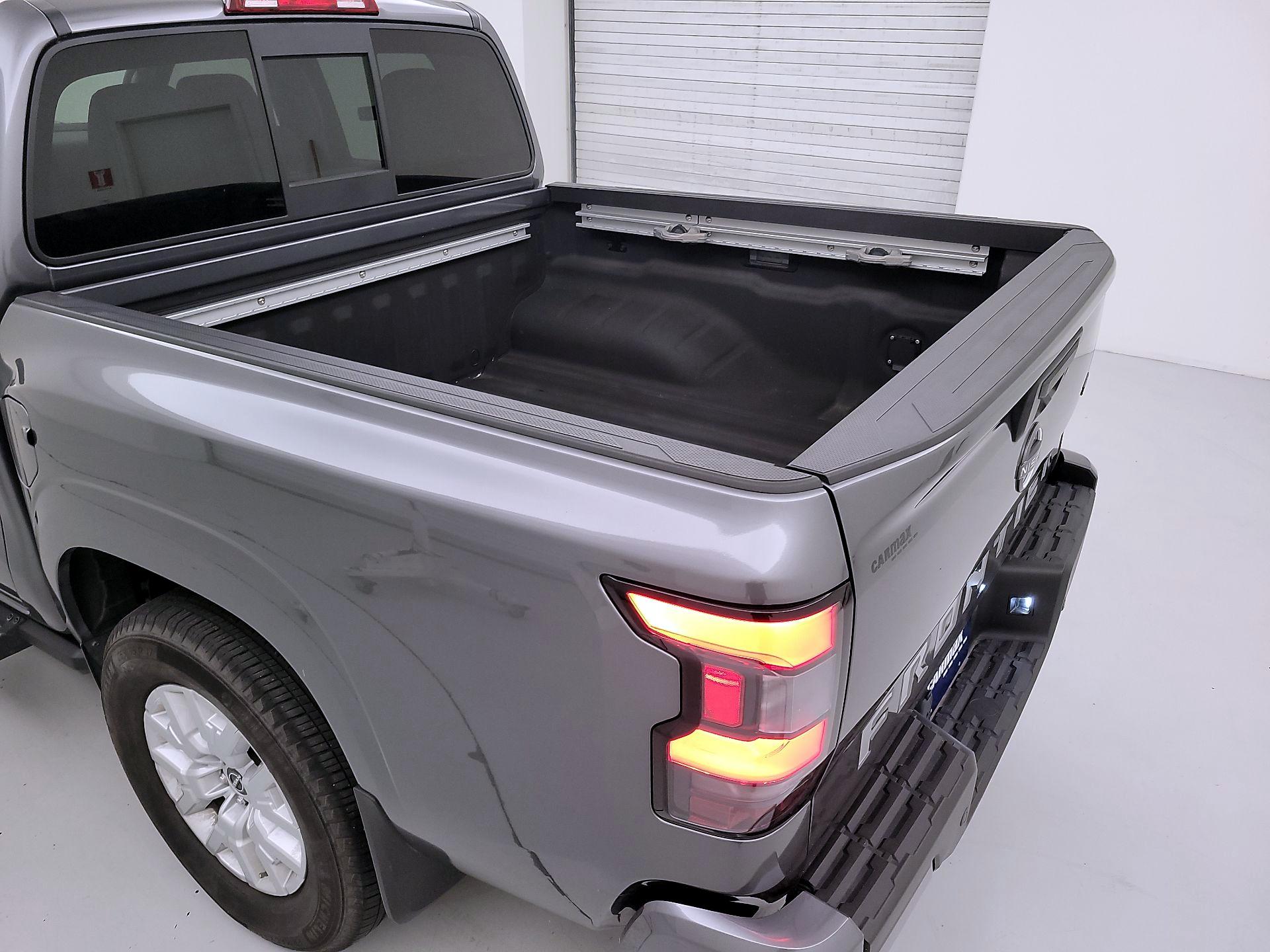Thumbnail: 2022 Nissan Frontier - 20