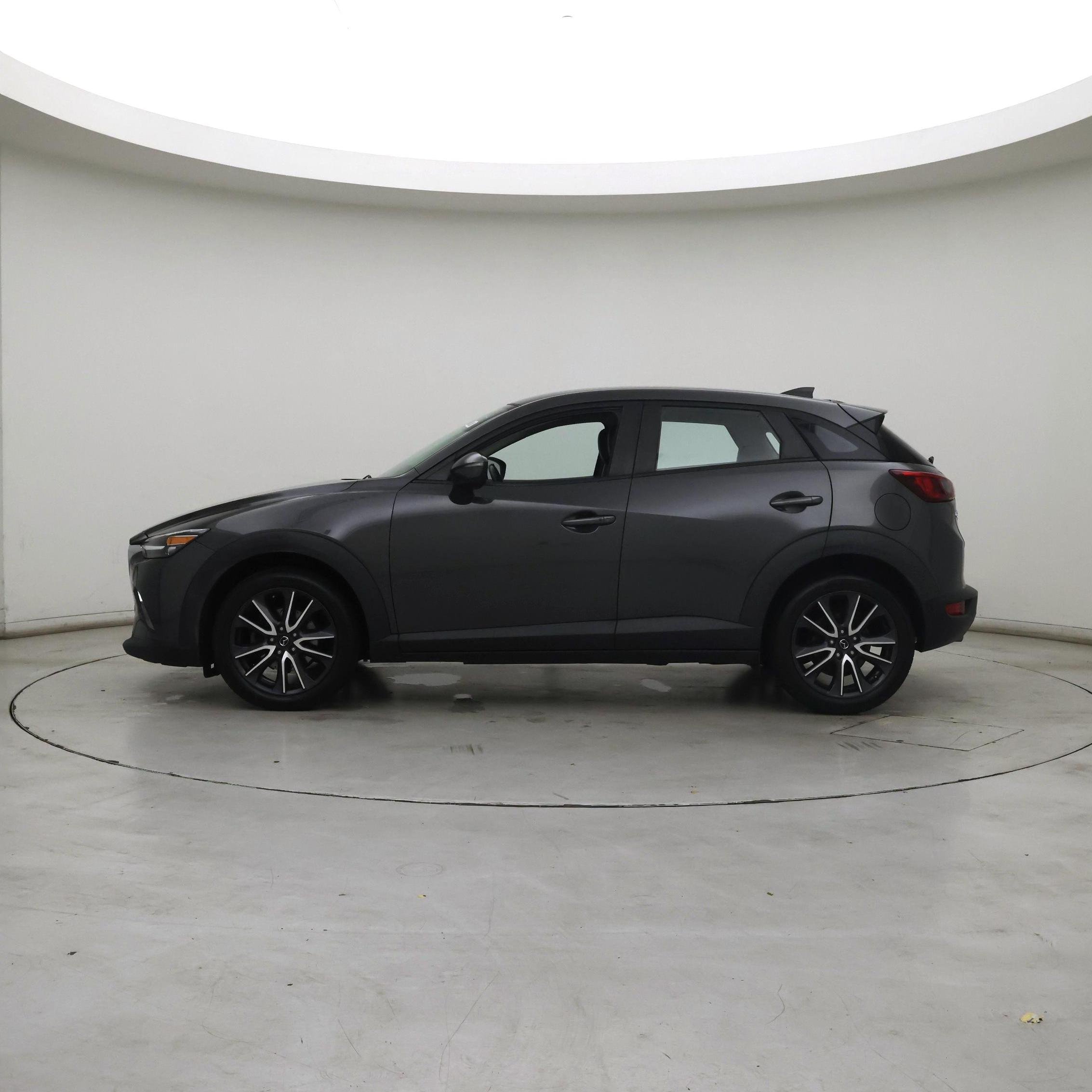 Thumbnail: 2018 Mazda CX-3 - 3