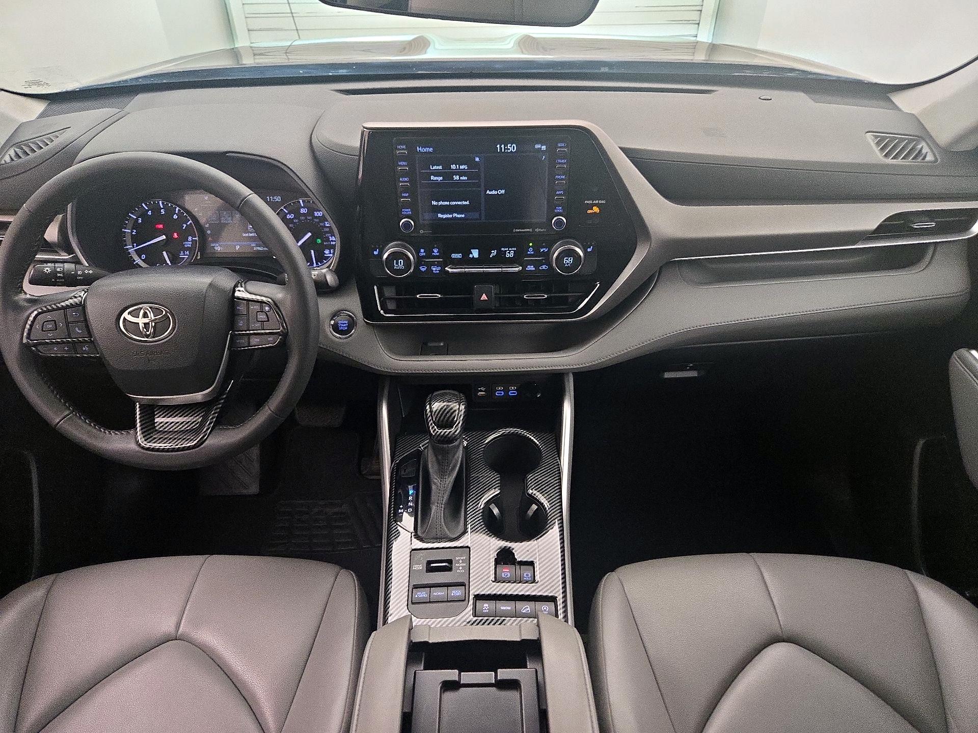 Thumbnail: 2022 Toyota Highlander - 9