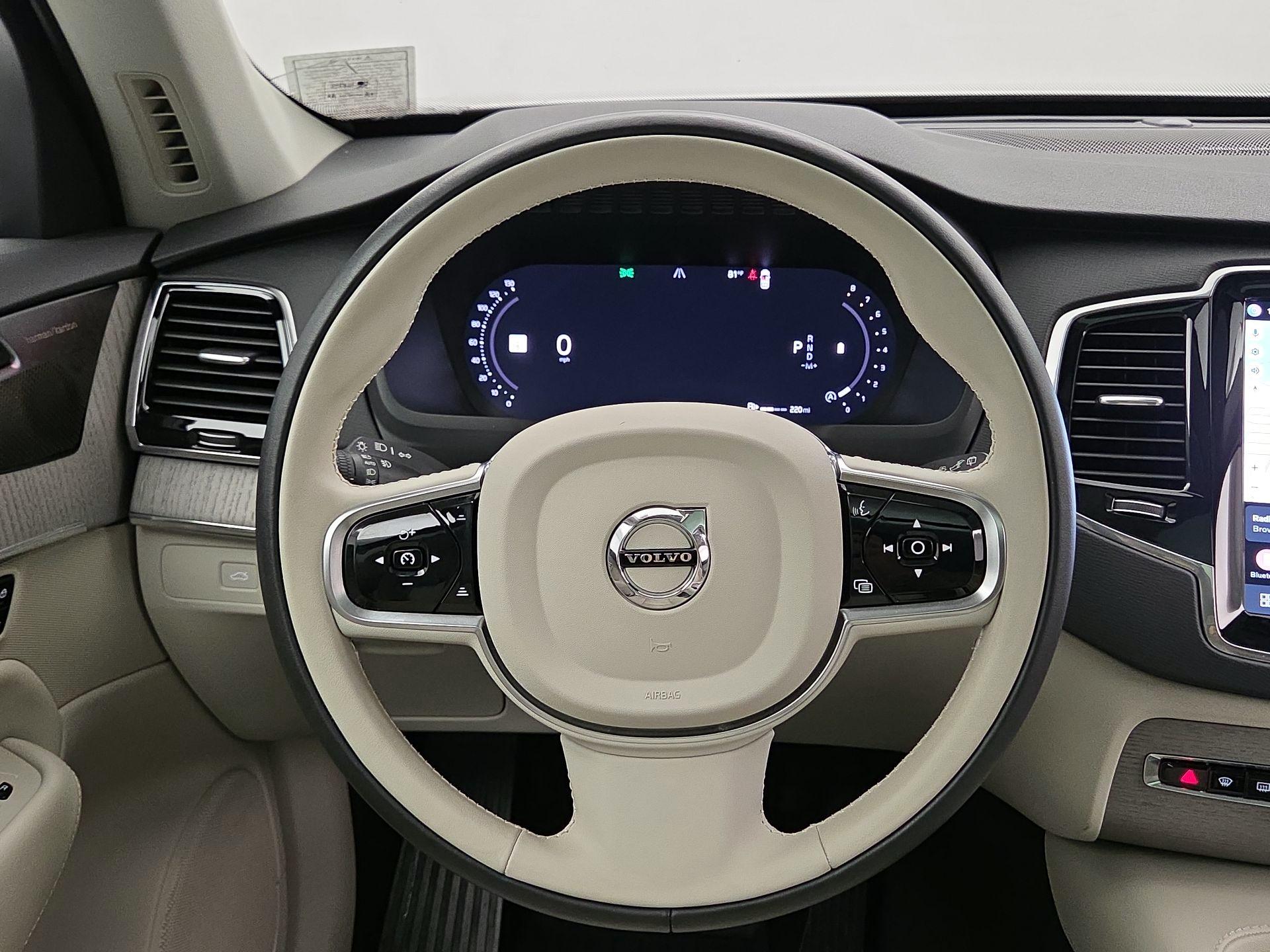 Thumbnail: 2025 Volvo XC90 - 10