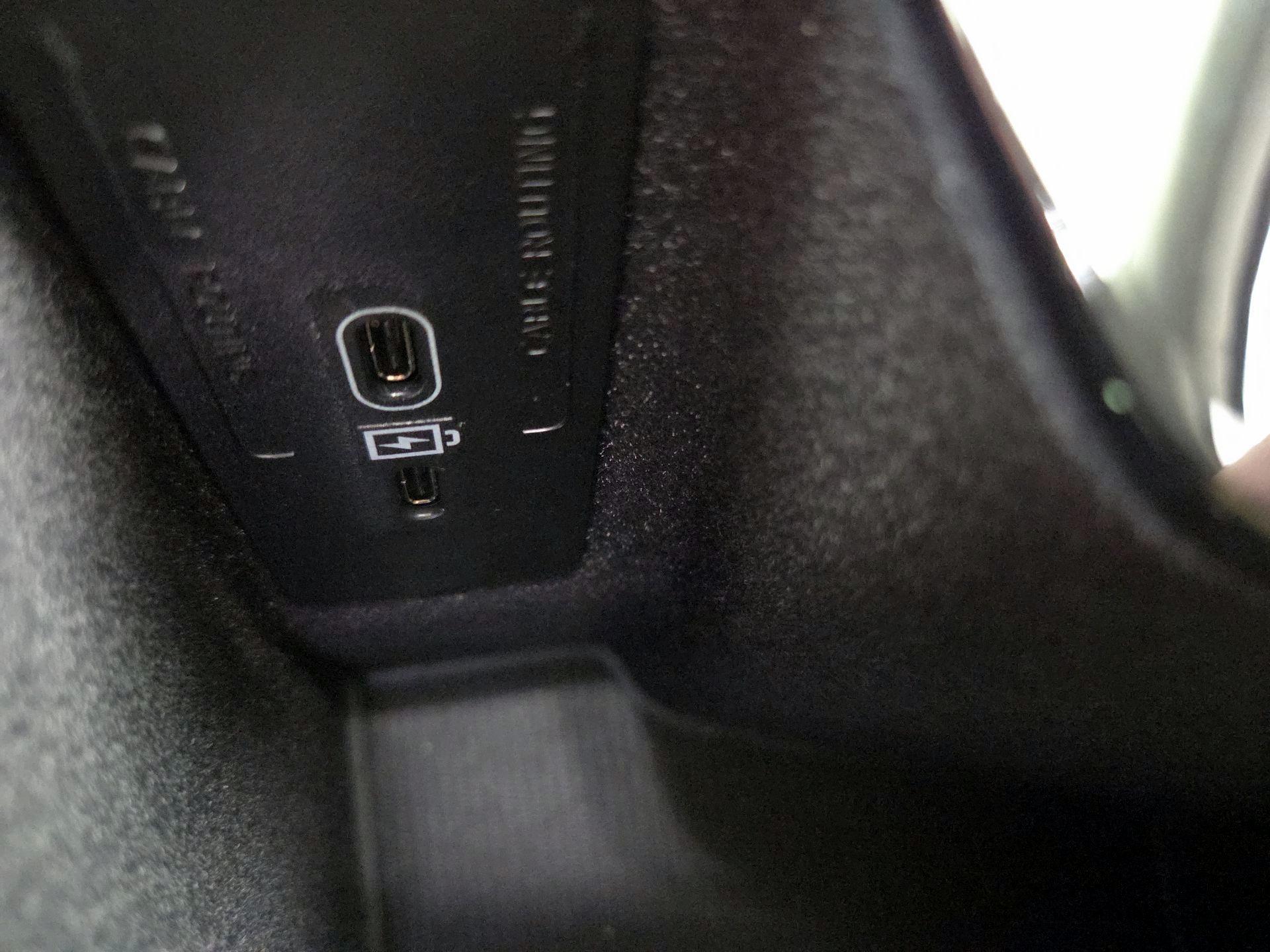 Thumbnail: 2025 Volvo XC90 - 19