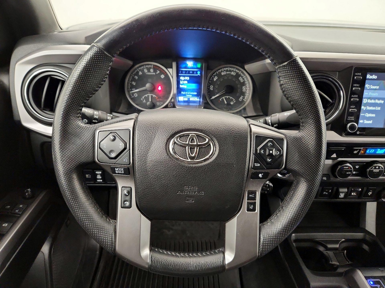 2021 Toyota Tacoma Limited - Photo 11