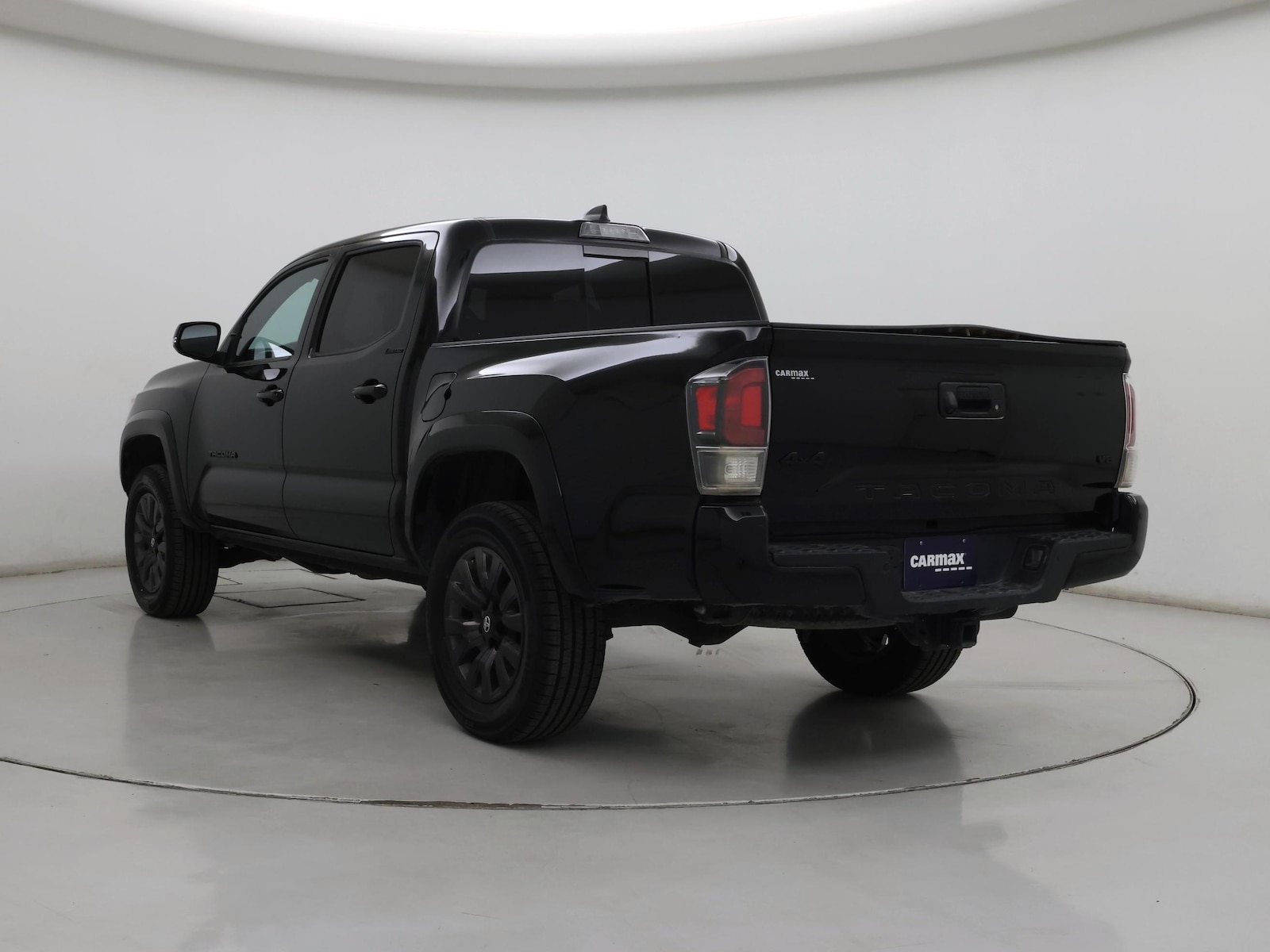 2021 Toyota Tacoma Limited - Photo 3