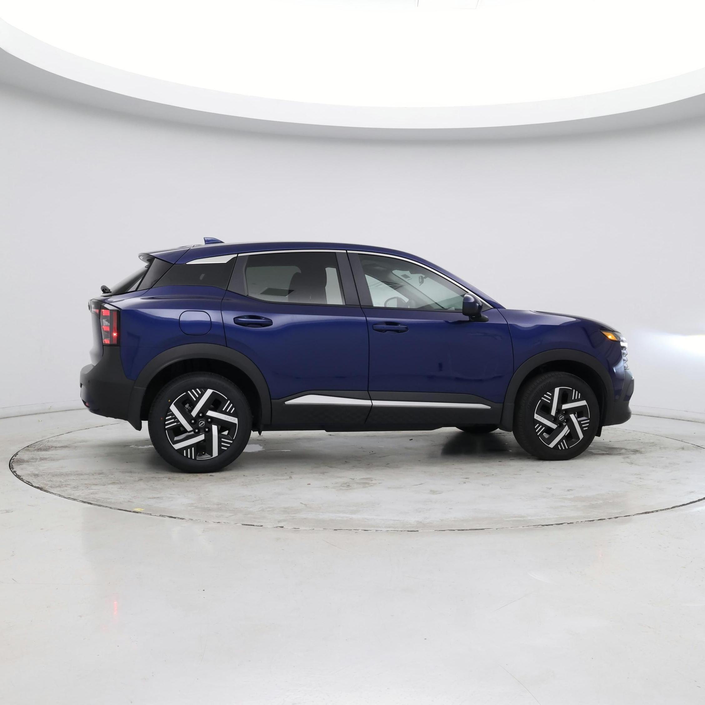 Thumbnail: 2025 Nissan Kicks - 8
