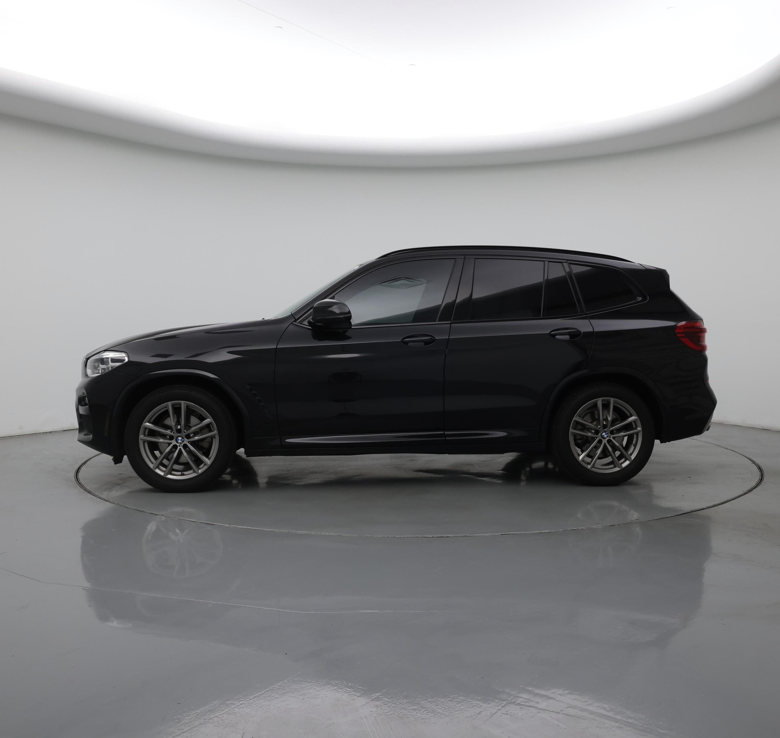 Thumbnail: 2021 BMW X3 - 3