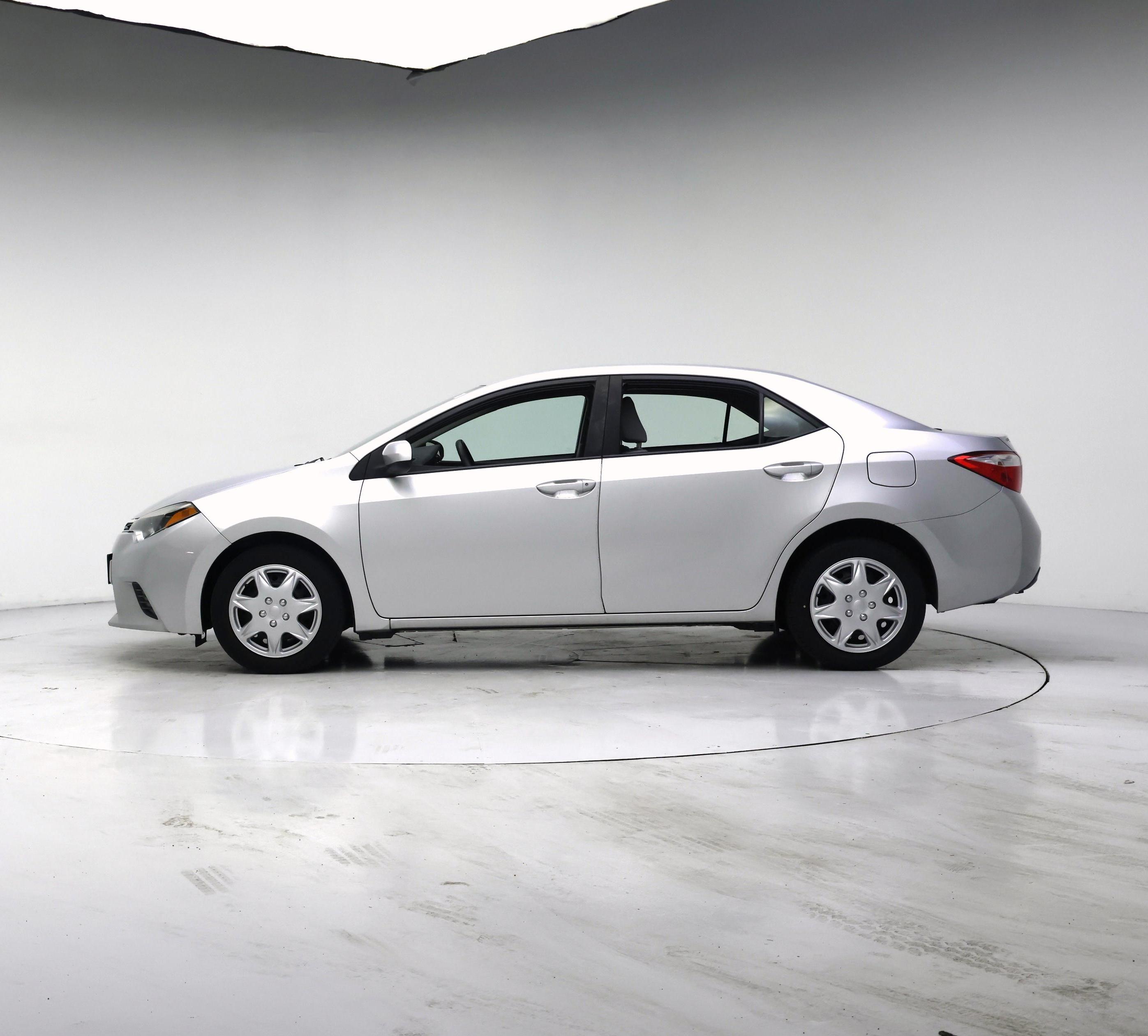 Thumbnail: 2016 Toyota Corolla - 3