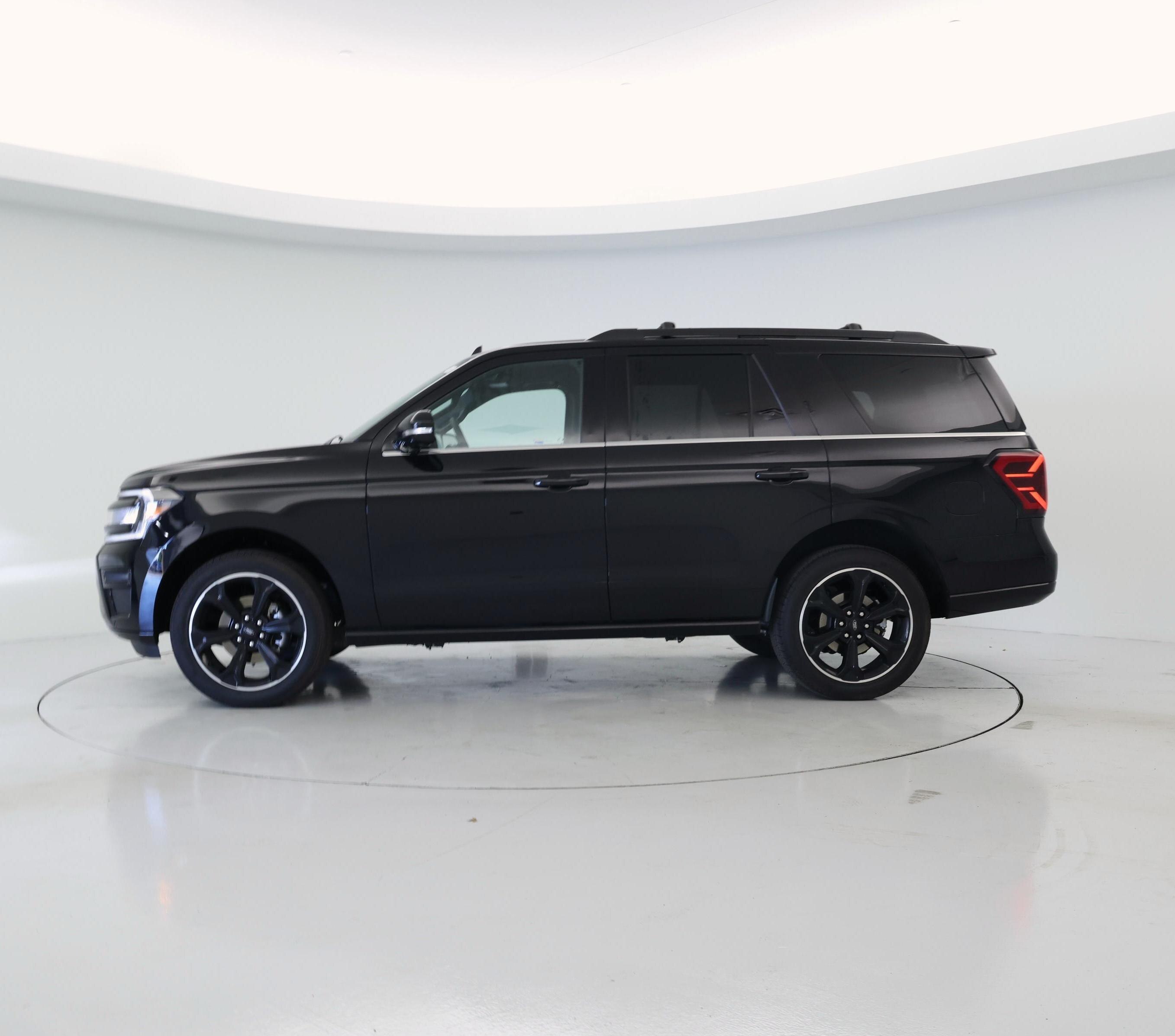 Thumbnail: 2023 Ford Expedition - 3
