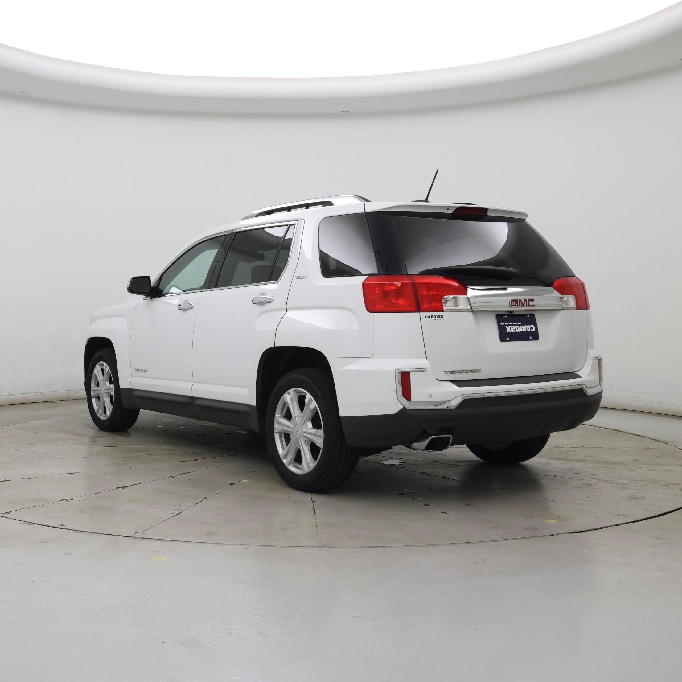 Thumbnail: 2017 GMC Terrain - 2