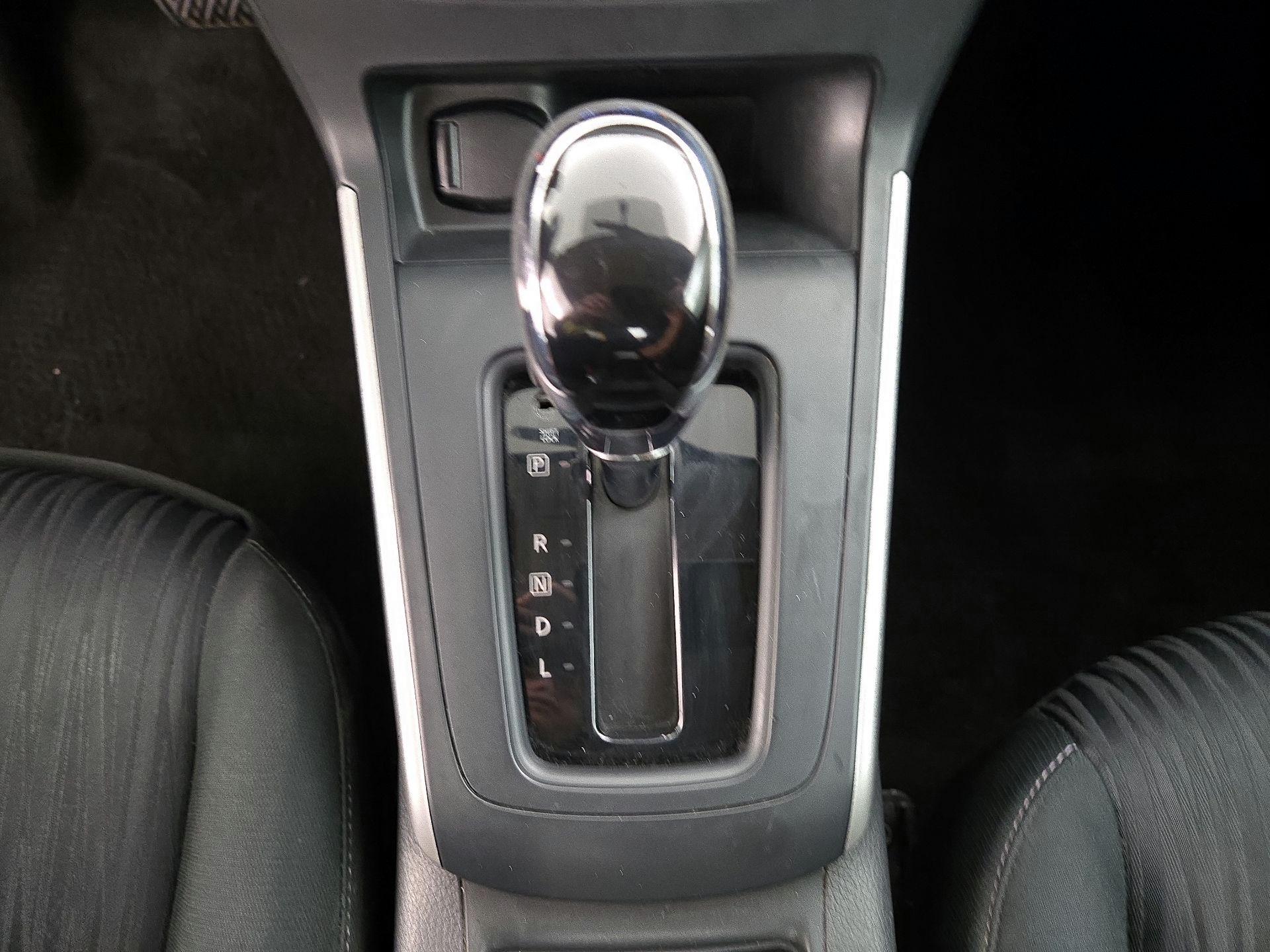 Thumbnail: 2019 Nissan Sentra - 17