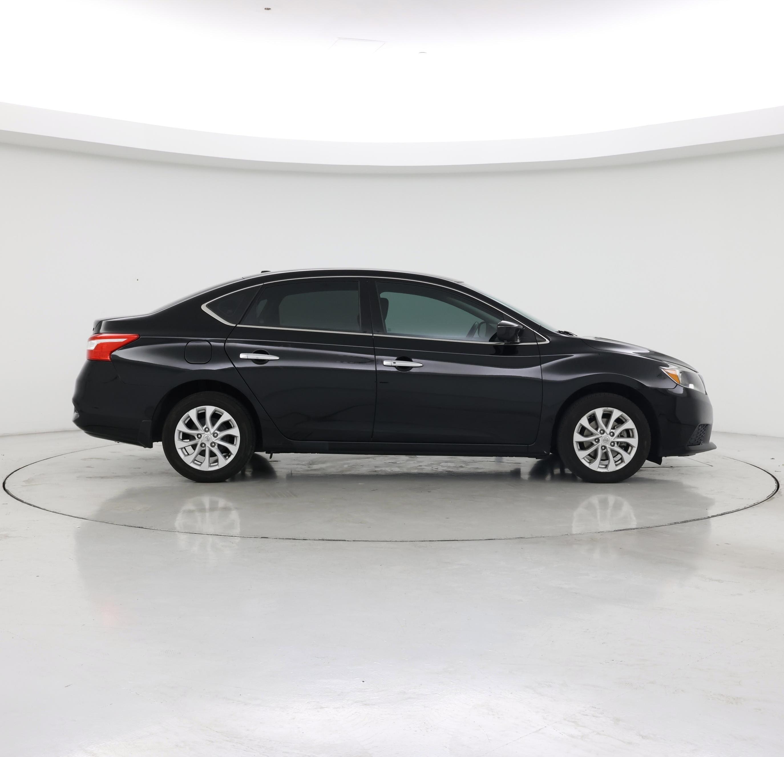 Thumbnail: 2019 Nissan Sentra - 7