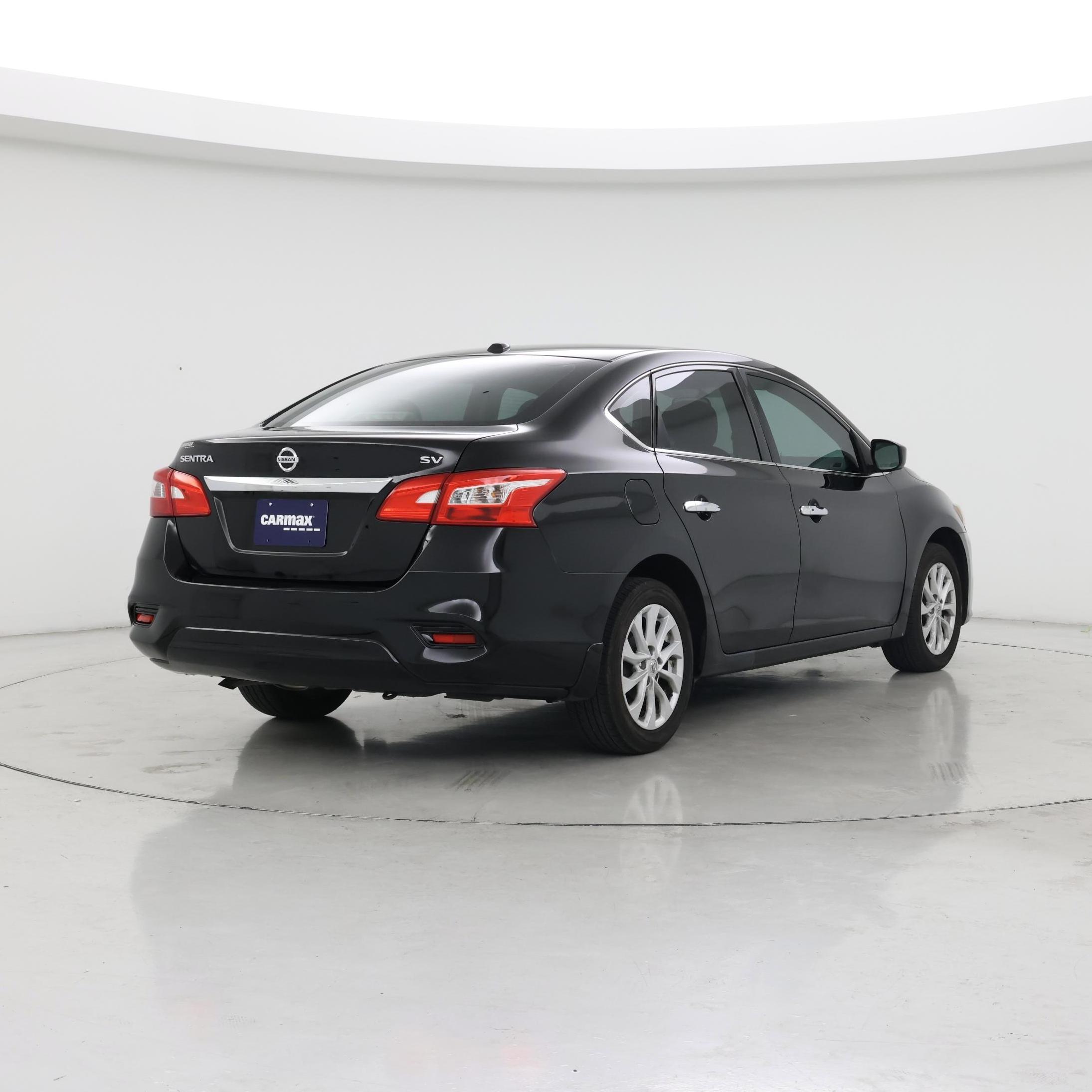 Thumbnail: 2019 Nissan Sentra - 8