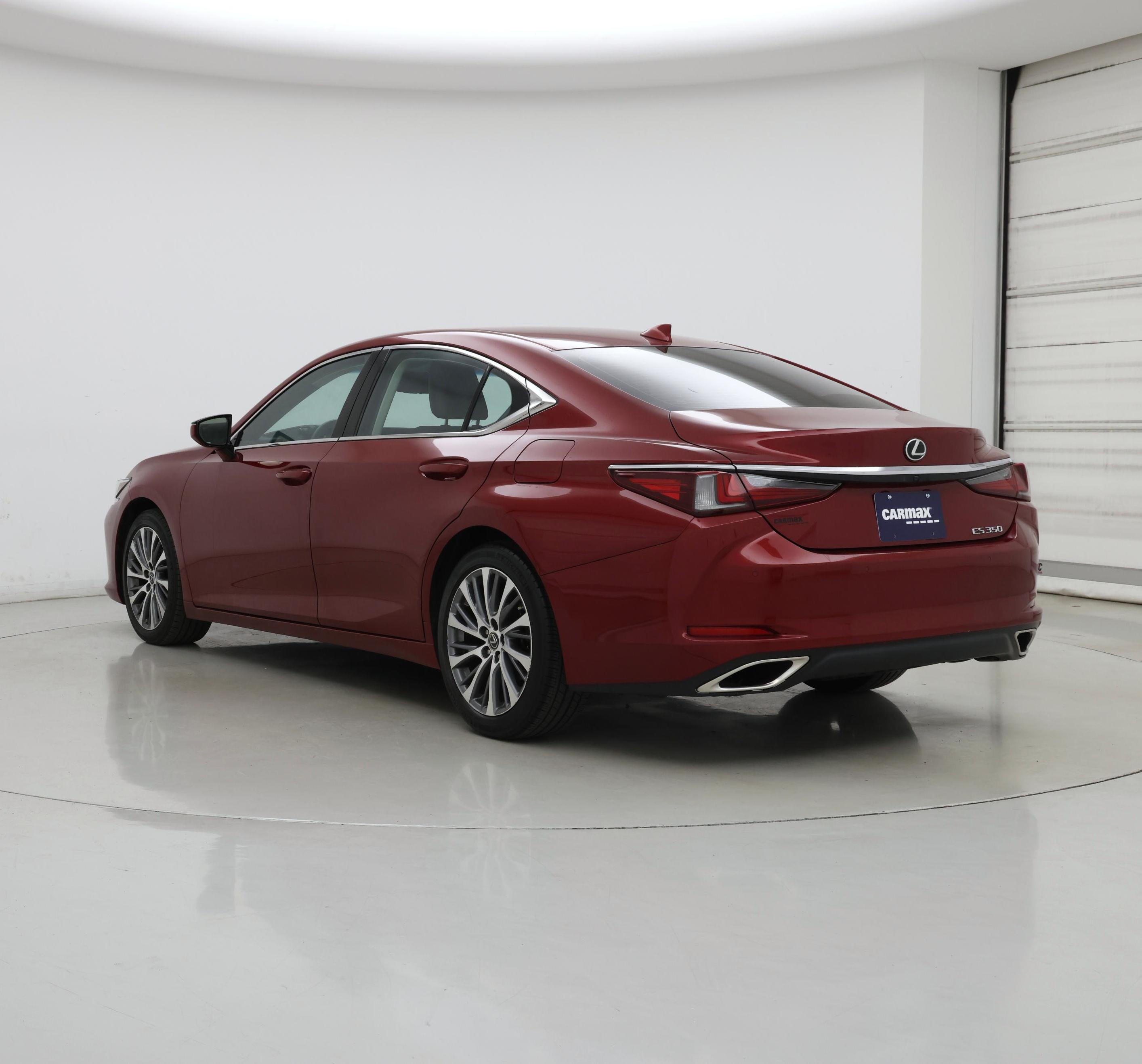 Thumbnail: 2020 Lexus ES - 2