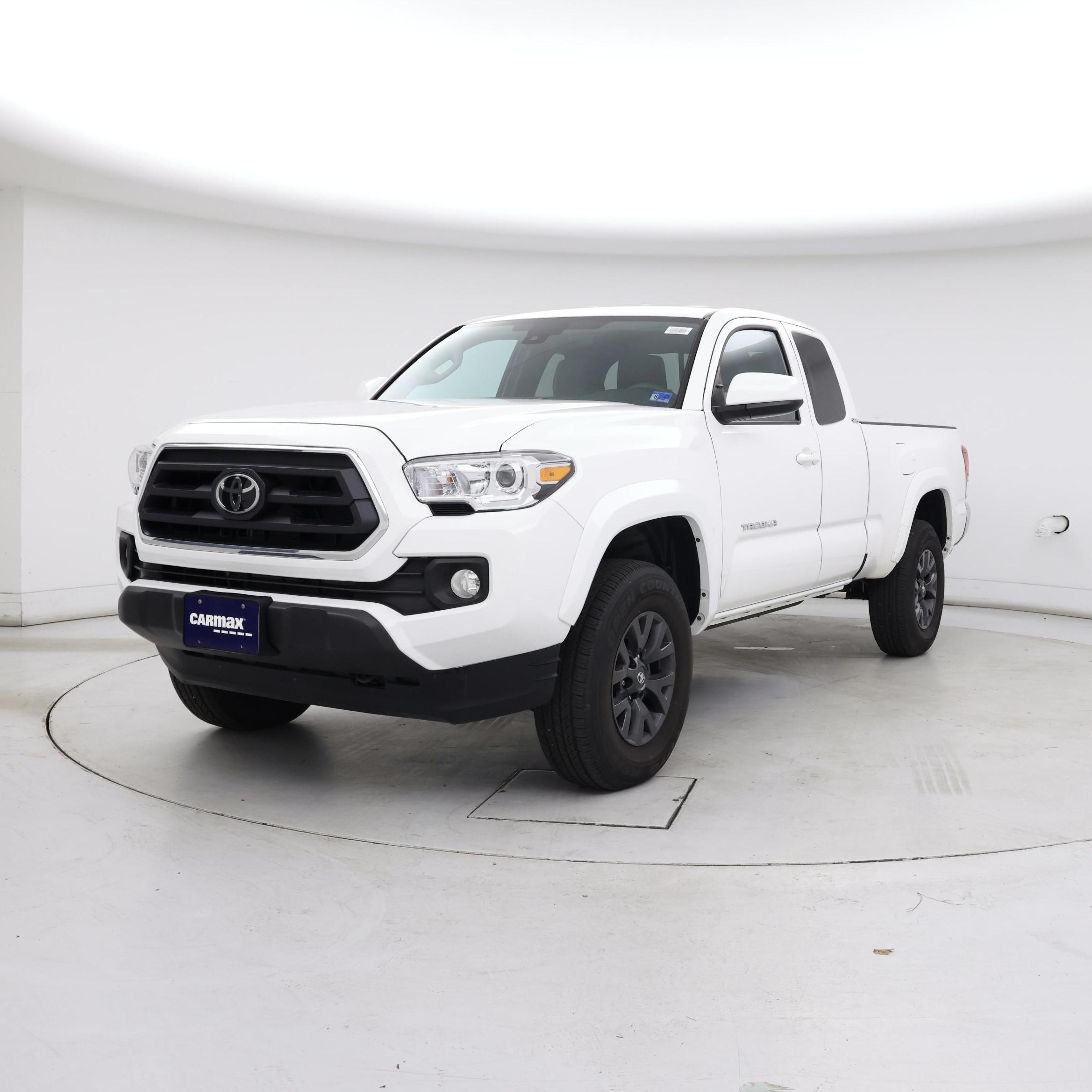 Thumbnail: 2022 Toyota Tacoma - 4