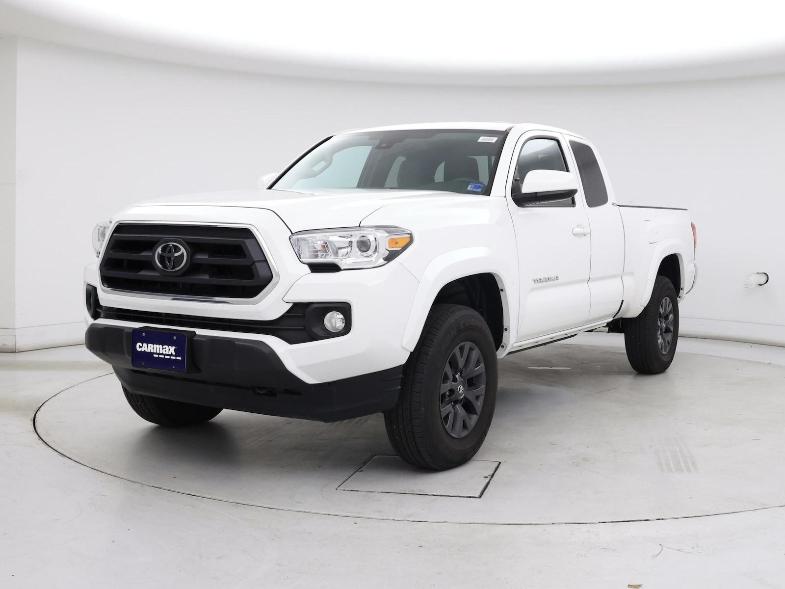 2022 Toyota Tacoma SR5 - Photo 5