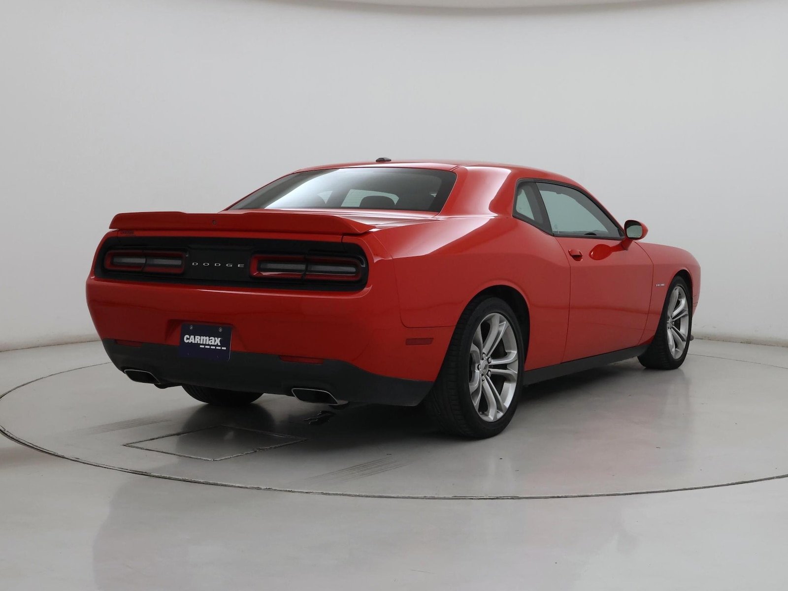 2022 Dodge Challenger R/T - Photo 9