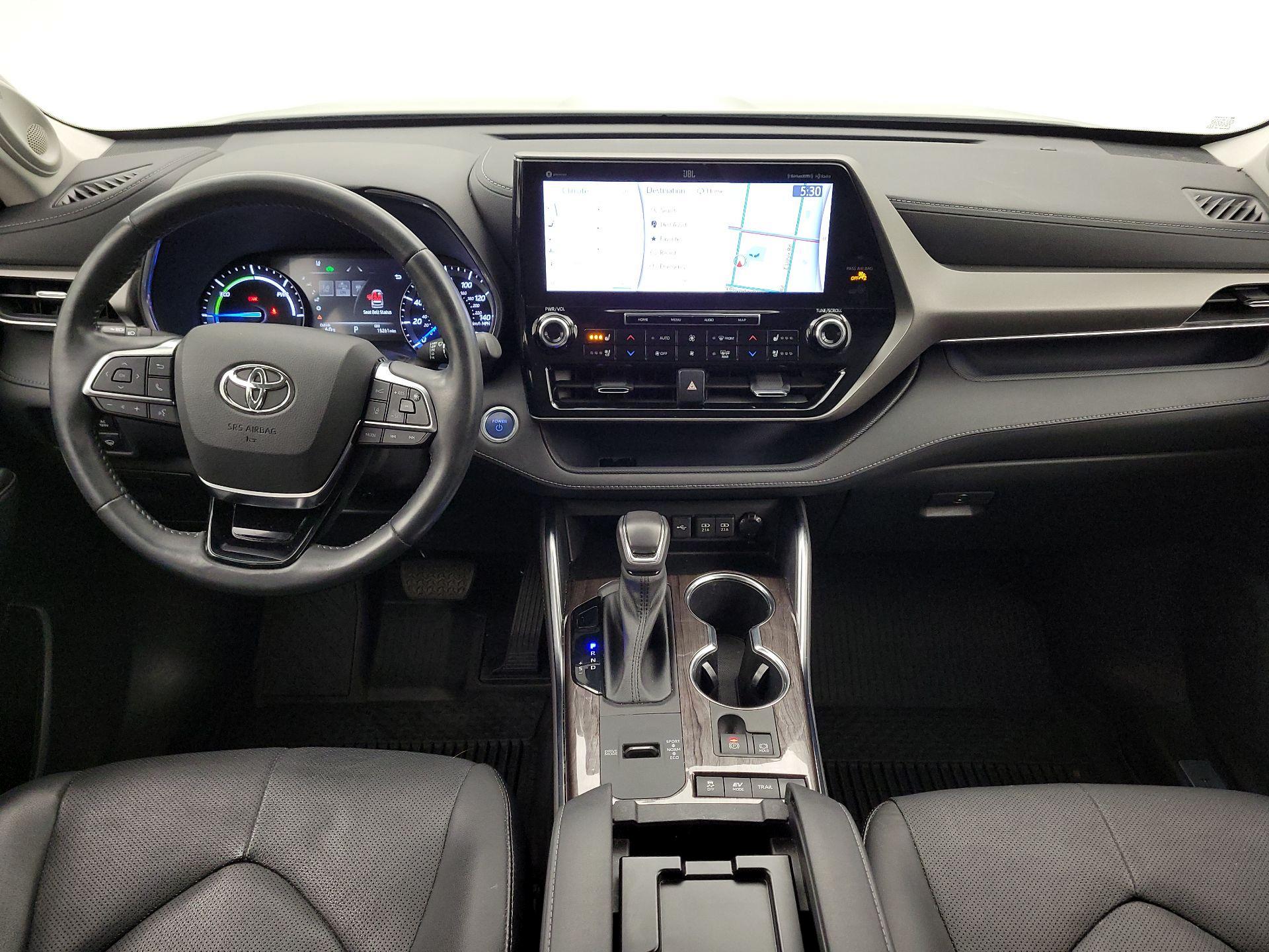 Thumbnail: 2021 Toyota Highlander - 9