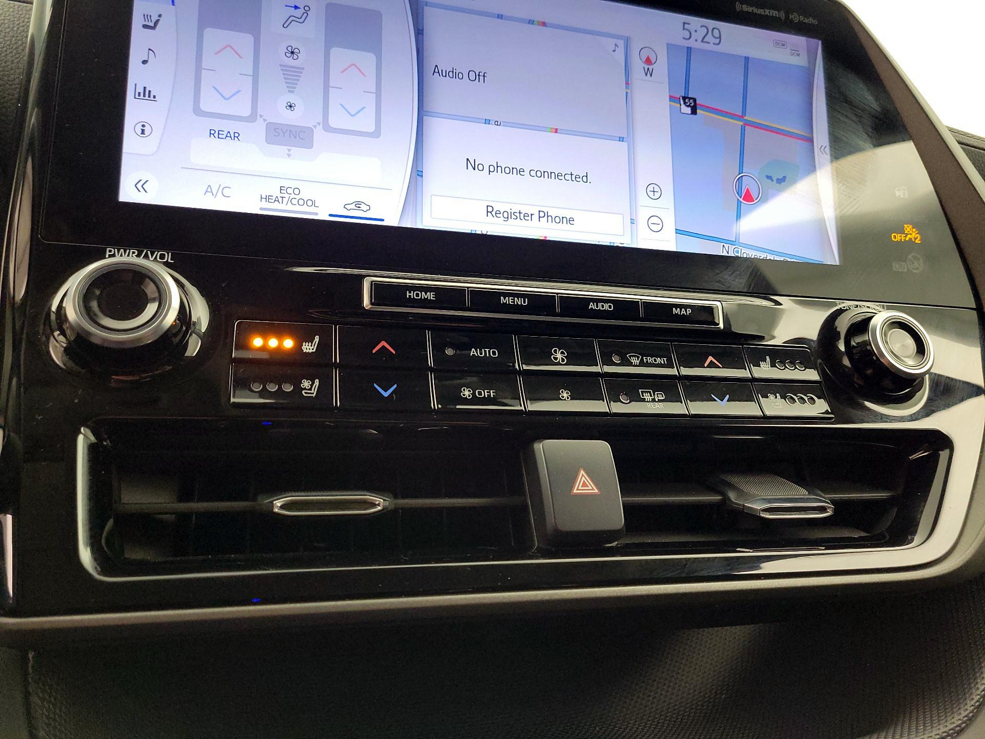 Thumbnail: 2021 Toyota Highlander - 17