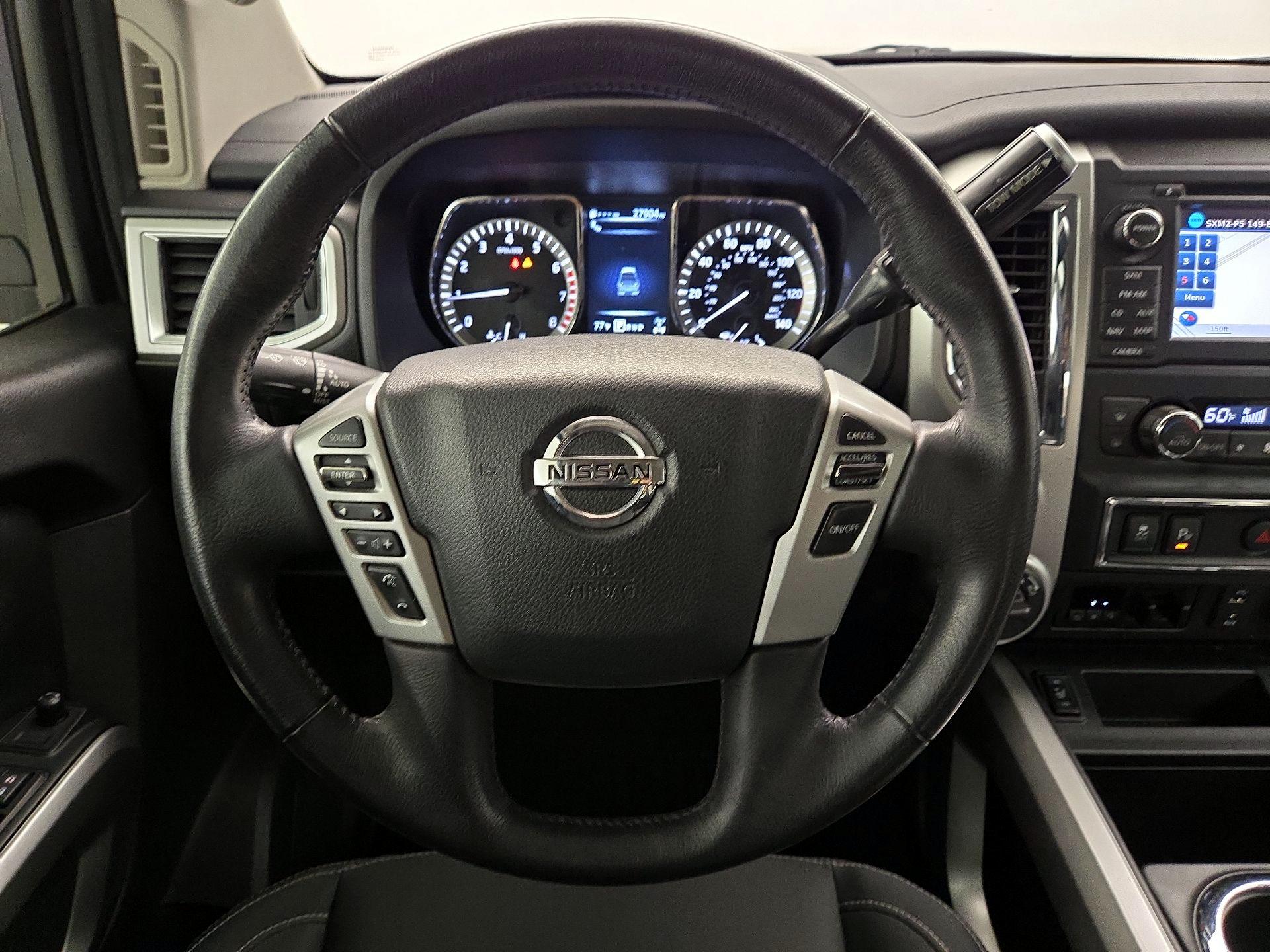 Thumbnail: 2018 Nissan Titan - 10