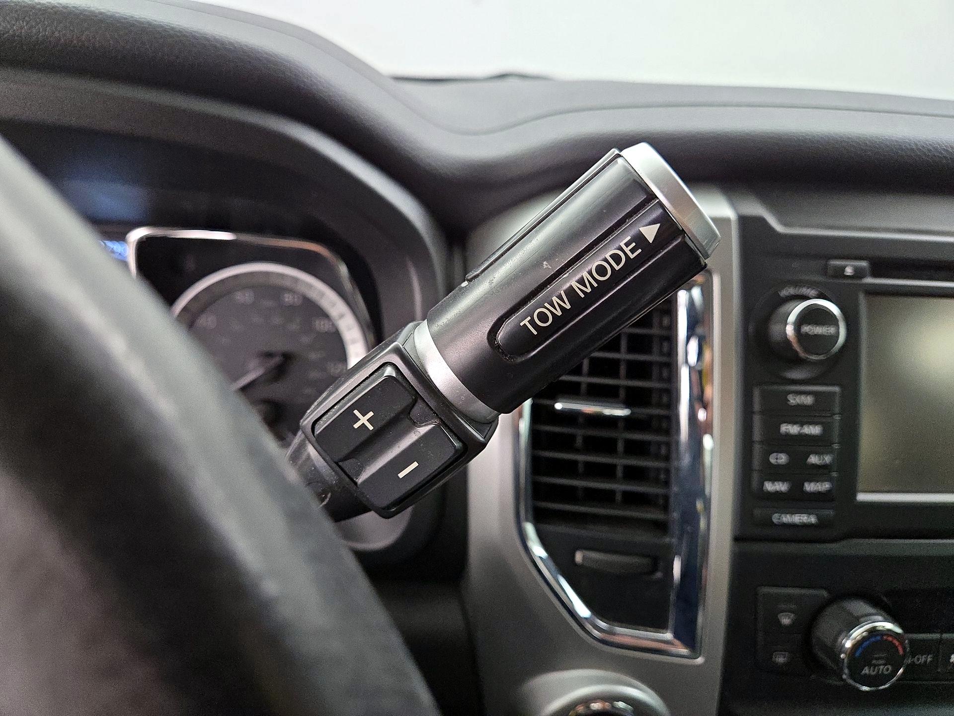 Thumbnail: 2018 Nissan Titan - 18