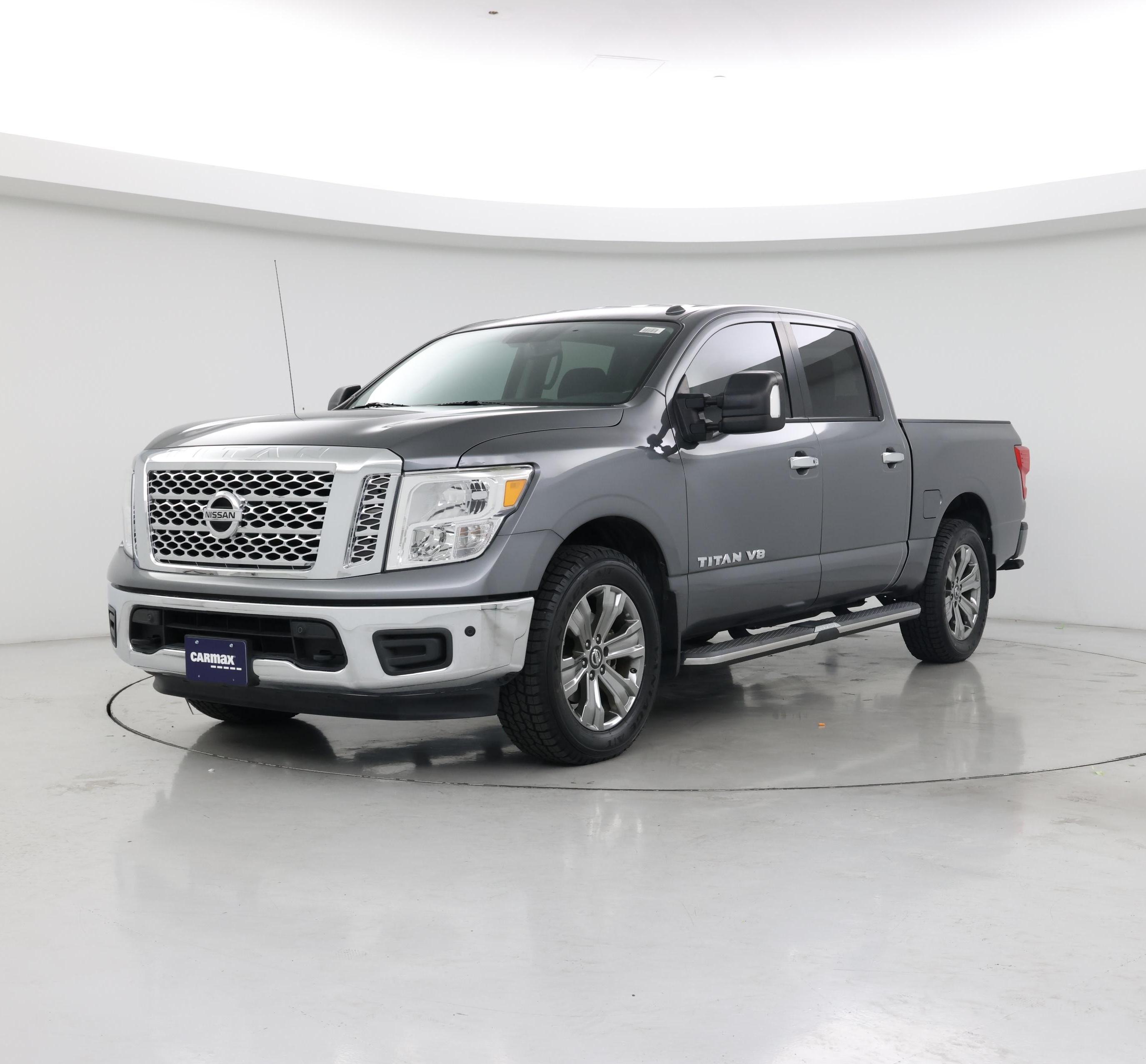 Thumbnail: 2018 Nissan Titan - 4