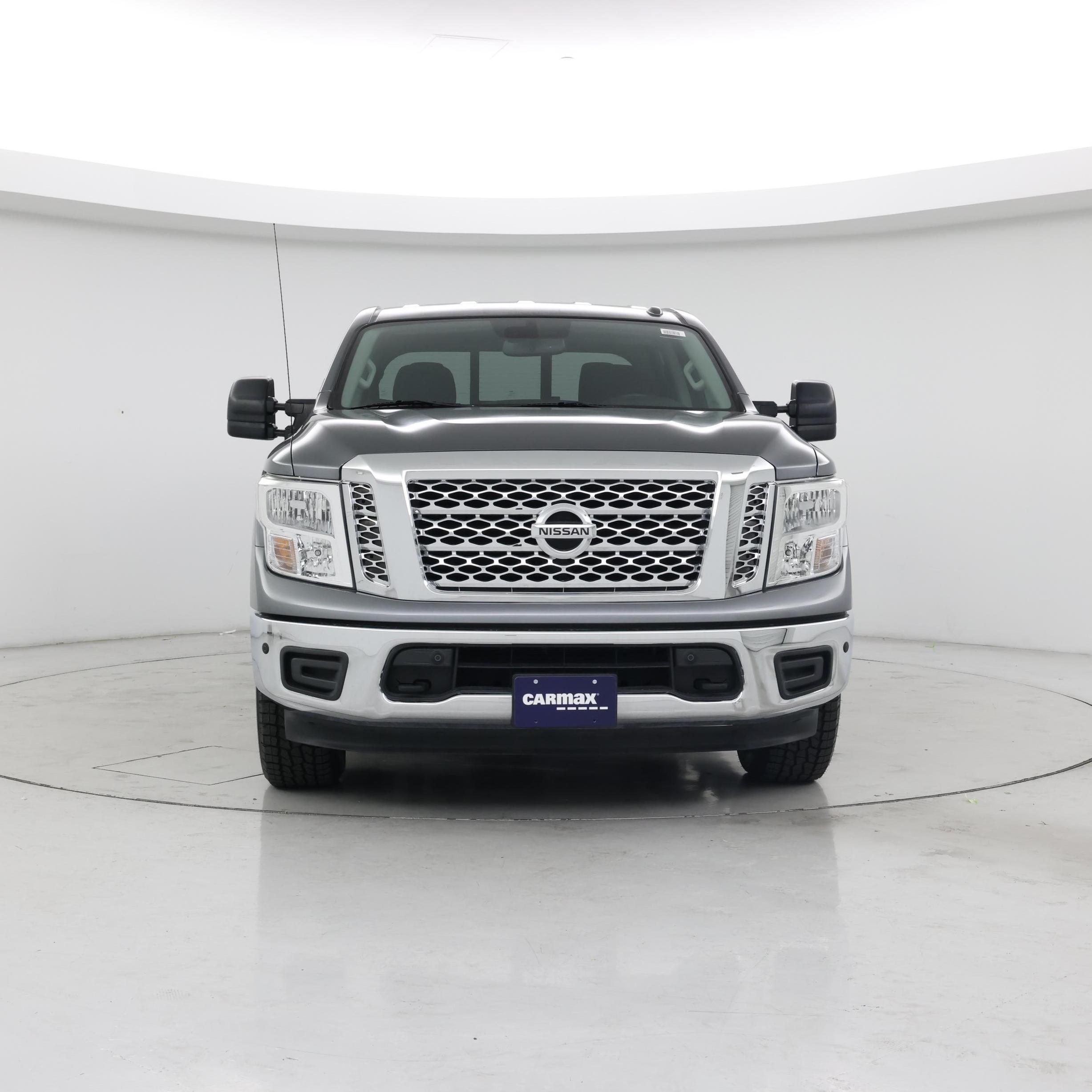 Thumbnail: 2018 Nissan Titan - 5