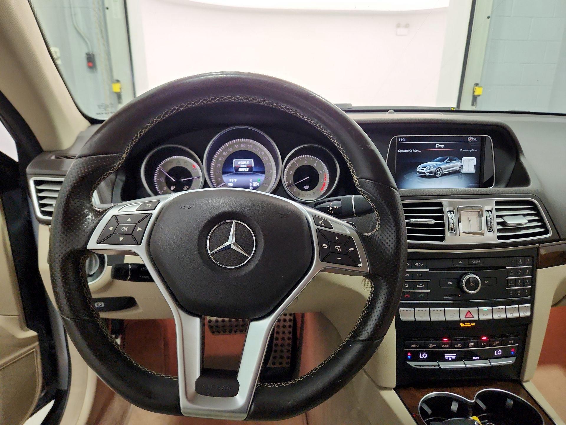 Thumbnail: 2016 Mercedes-Benz E-Class - 9