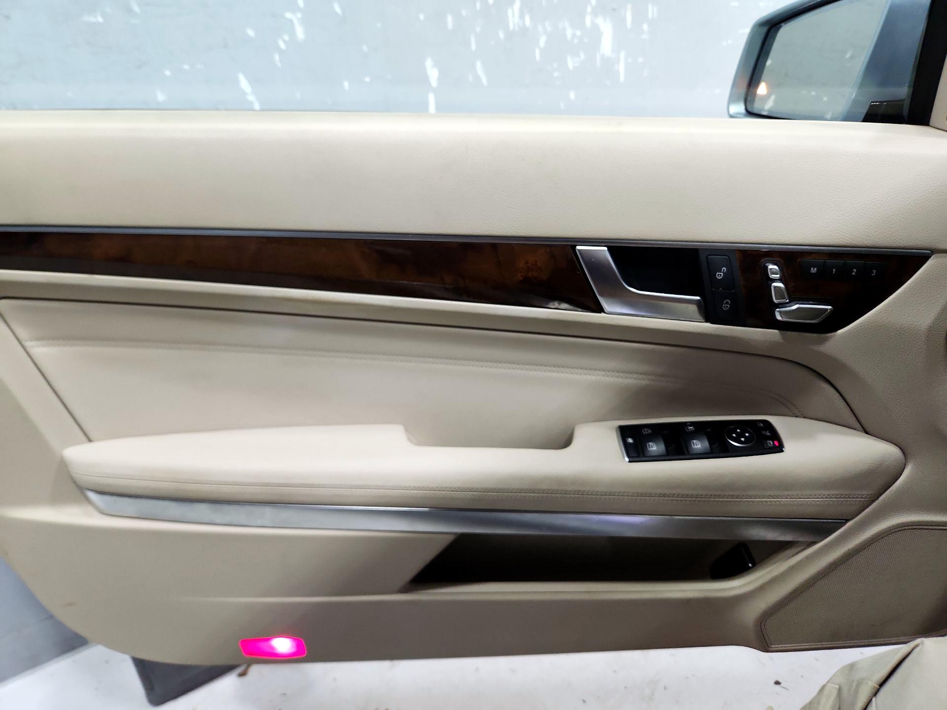 Thumbnail: 2016 Mercedes-Benz E-Class - 12