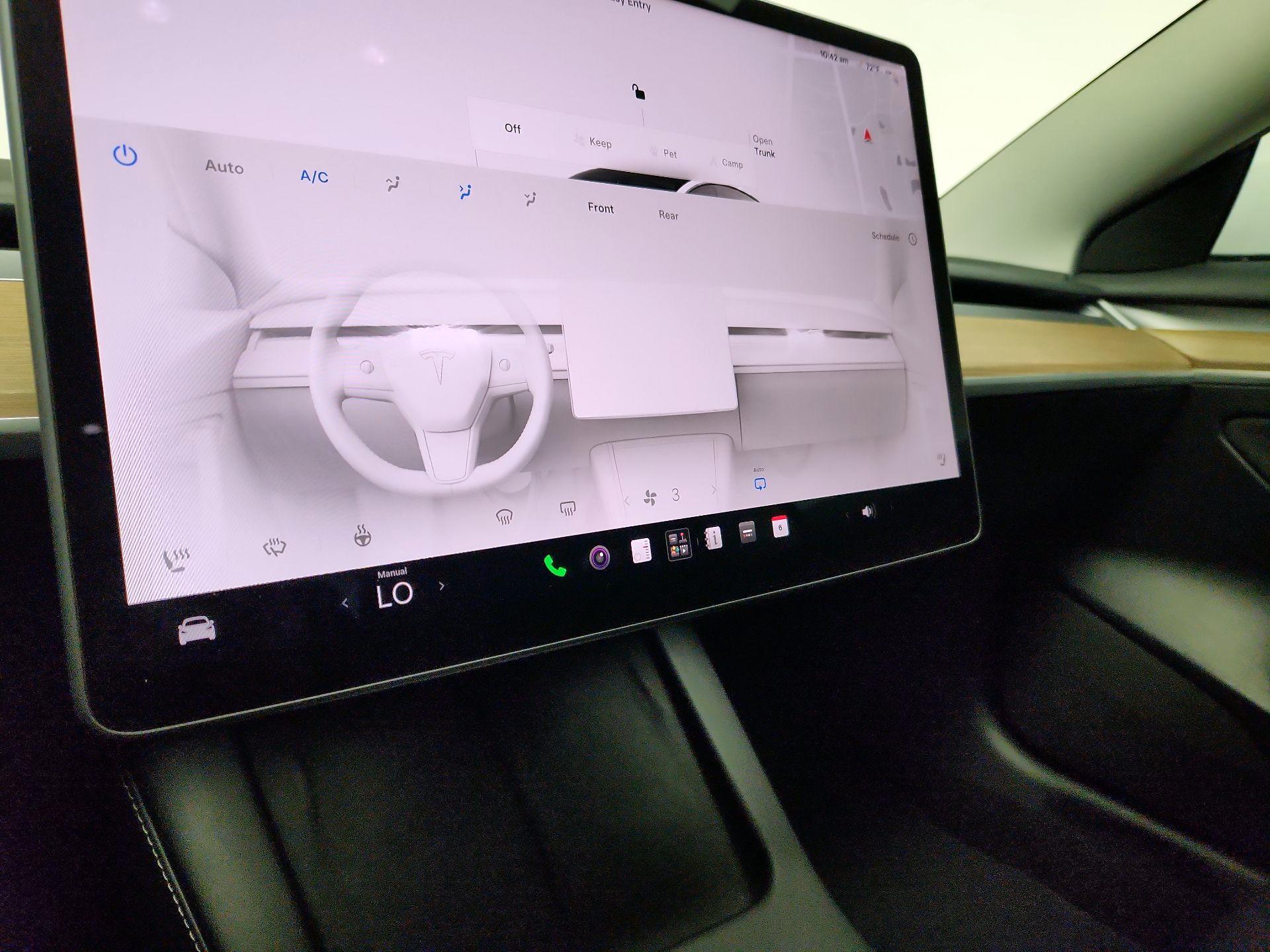 Thumbnail: 2023 Tesla Model 3 - 16