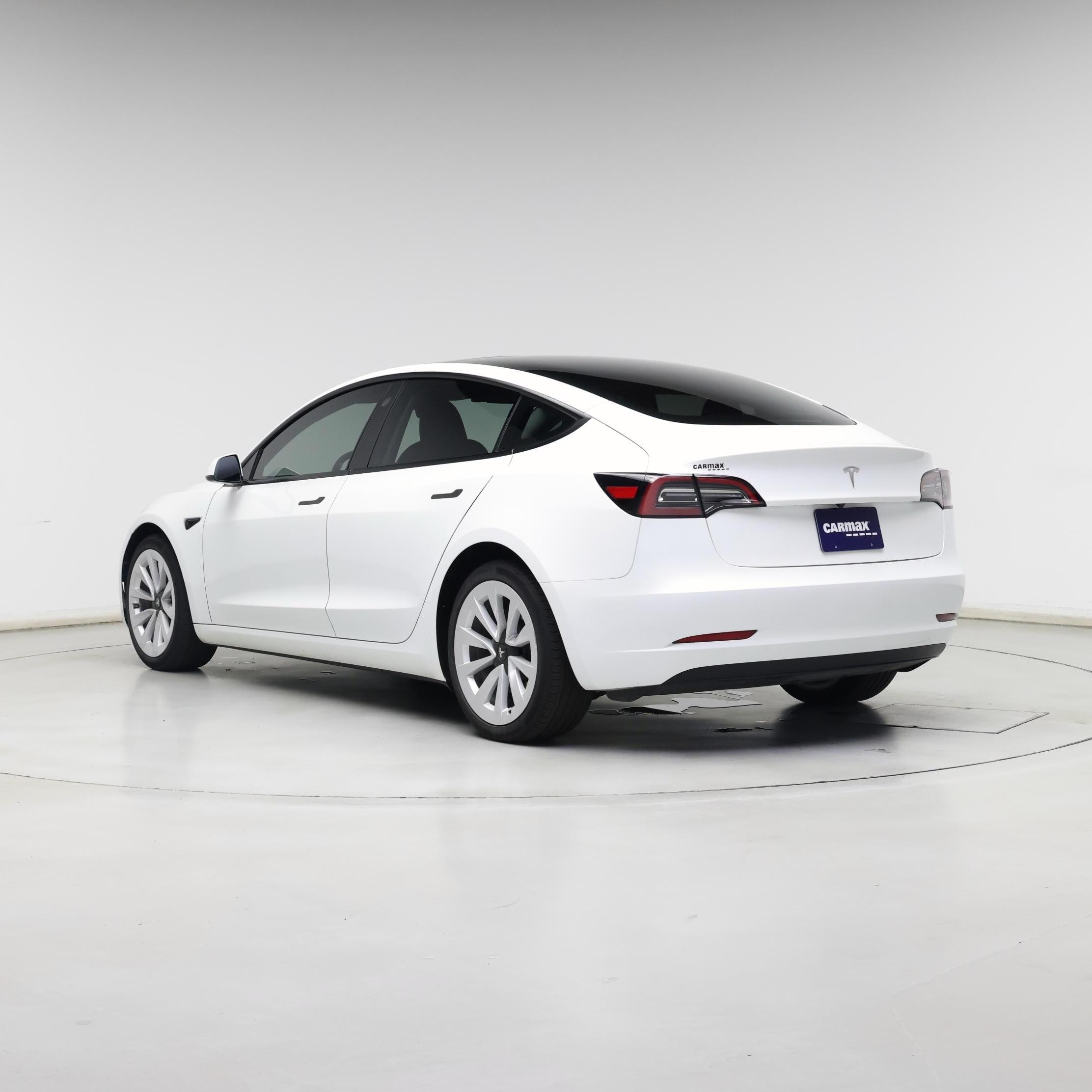 Thumbnail: 2023 Tesla Model 3 - 2