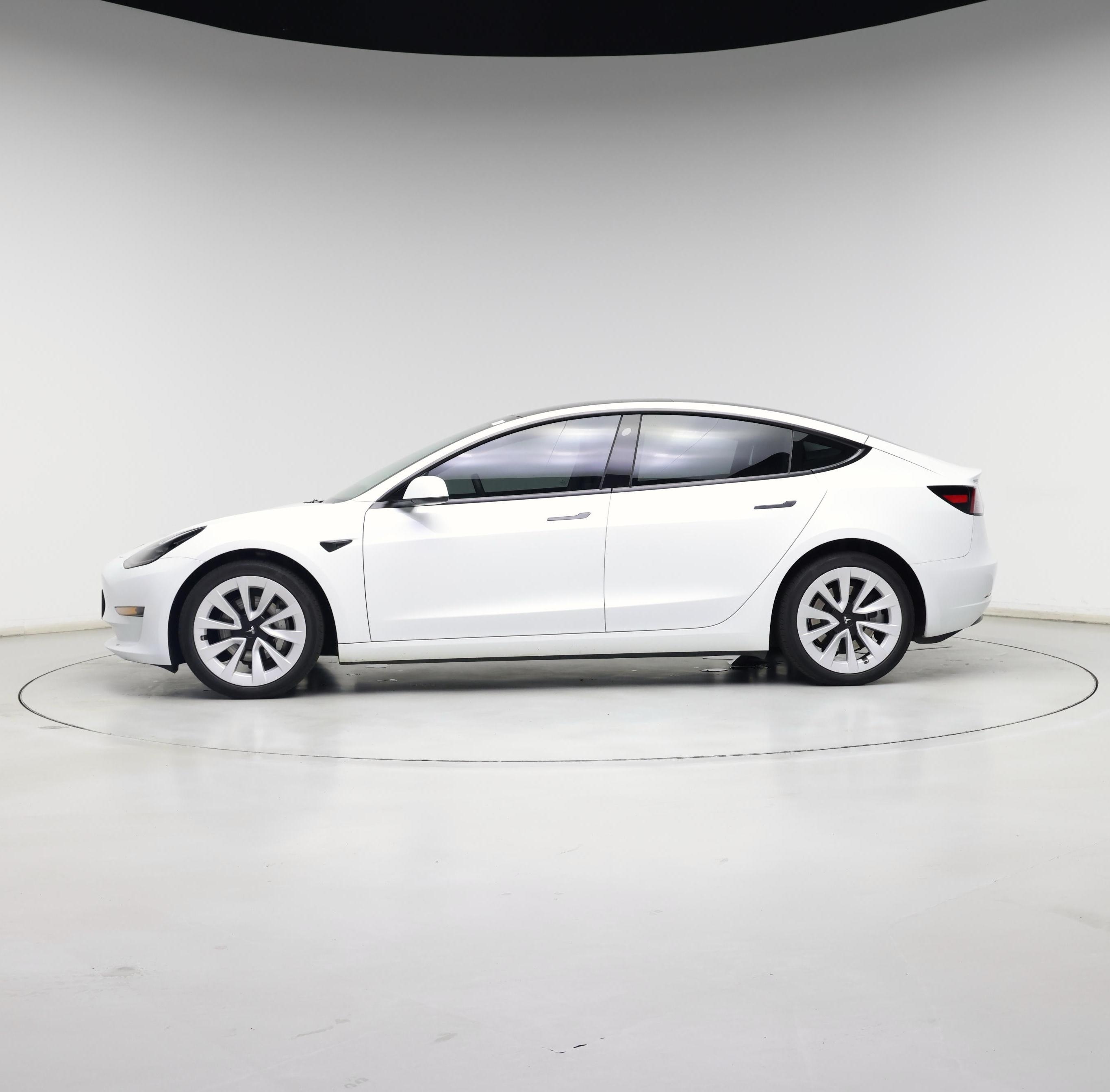 Thumbnail: 2023 Tesla Model 3 - 3