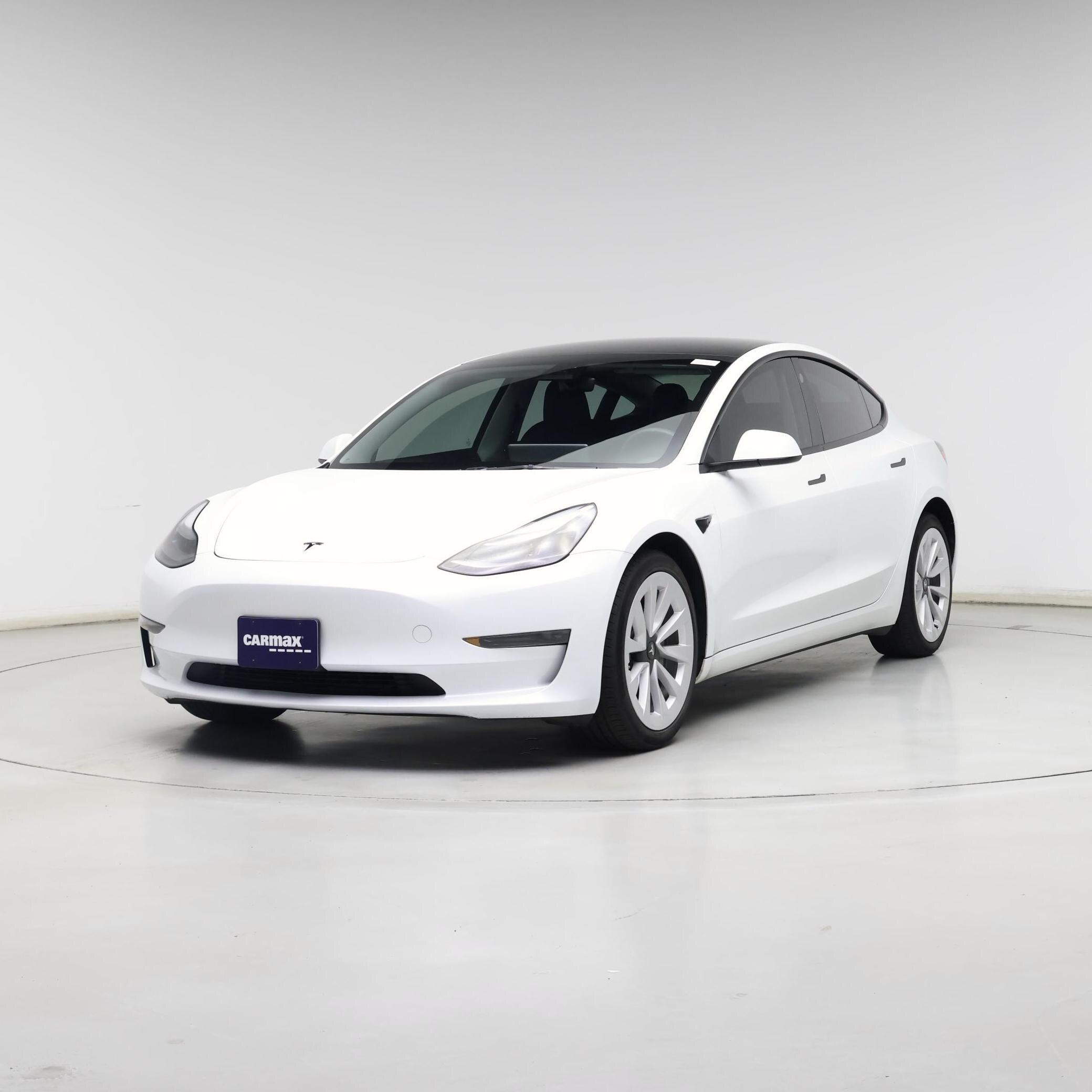 Thumbnail: 2023 Tesla Model 3 - 4