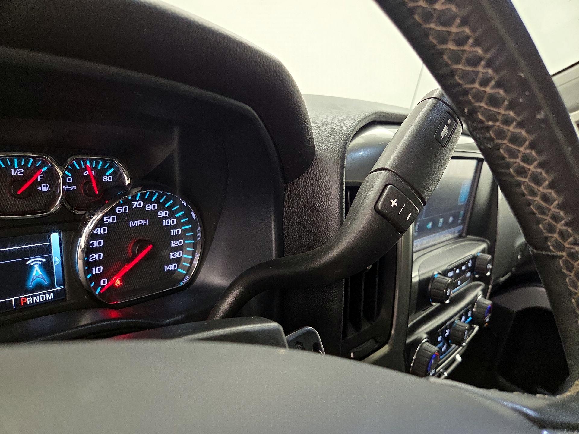 Thumbnail: 2015 Chevrolet Silverado 1500 - 17