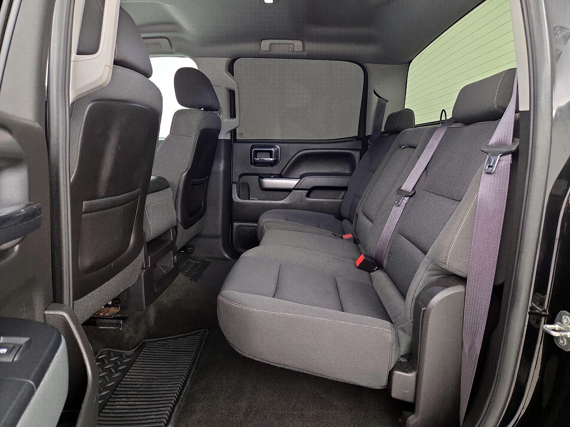 Thumbnail: 2015 Chevrolet Silverado 1500 - 19
