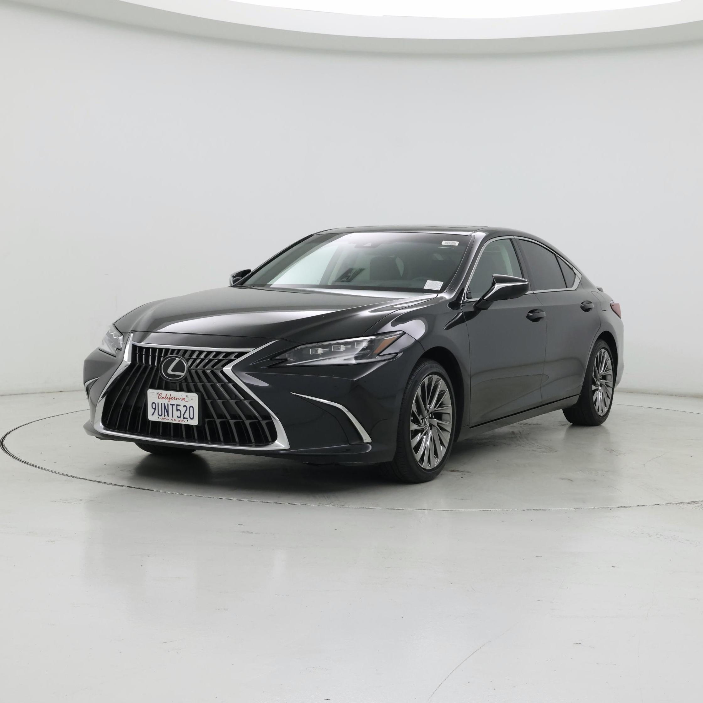 Thumbnail: 2025 Lexus ES - 4