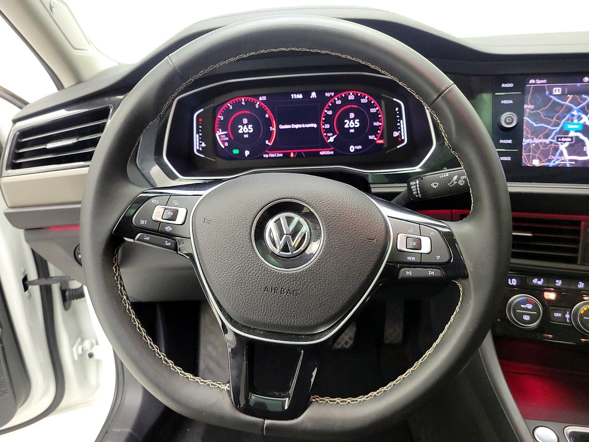 Thumbnail: 2021 Volkswagen Jetta - 10