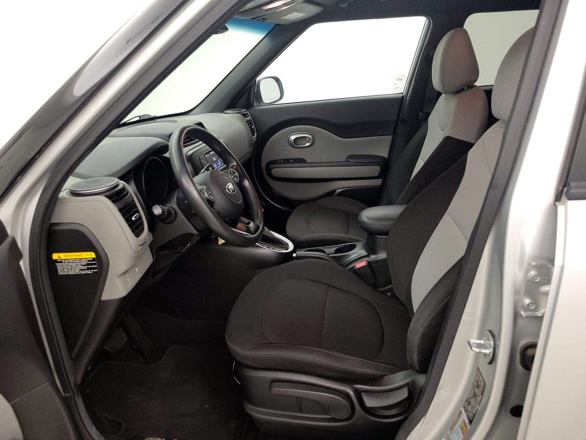 Thumbnail: 2018 Kia Soul - 11