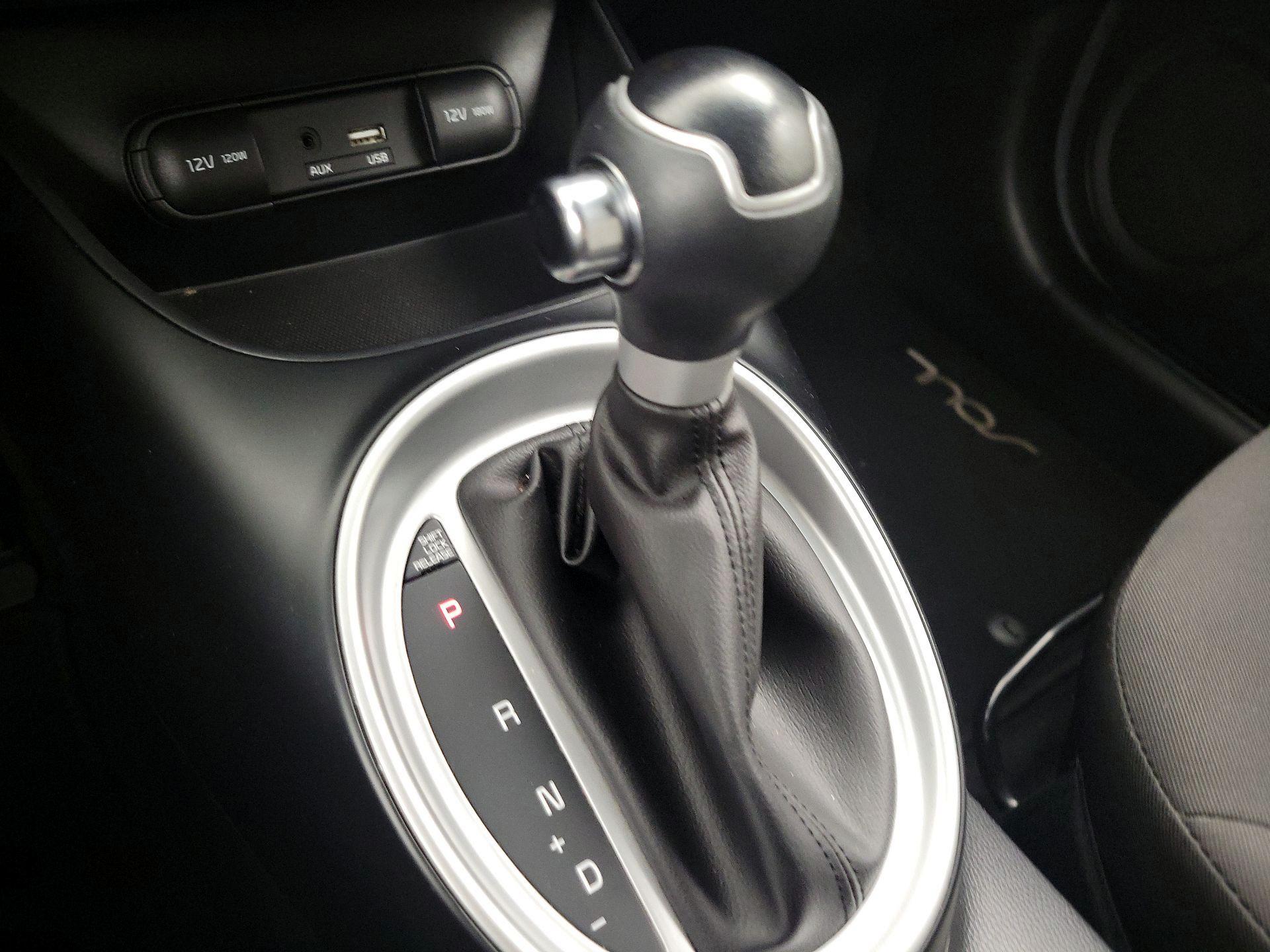 Thumbnail: 2018 Kia Soul - 16