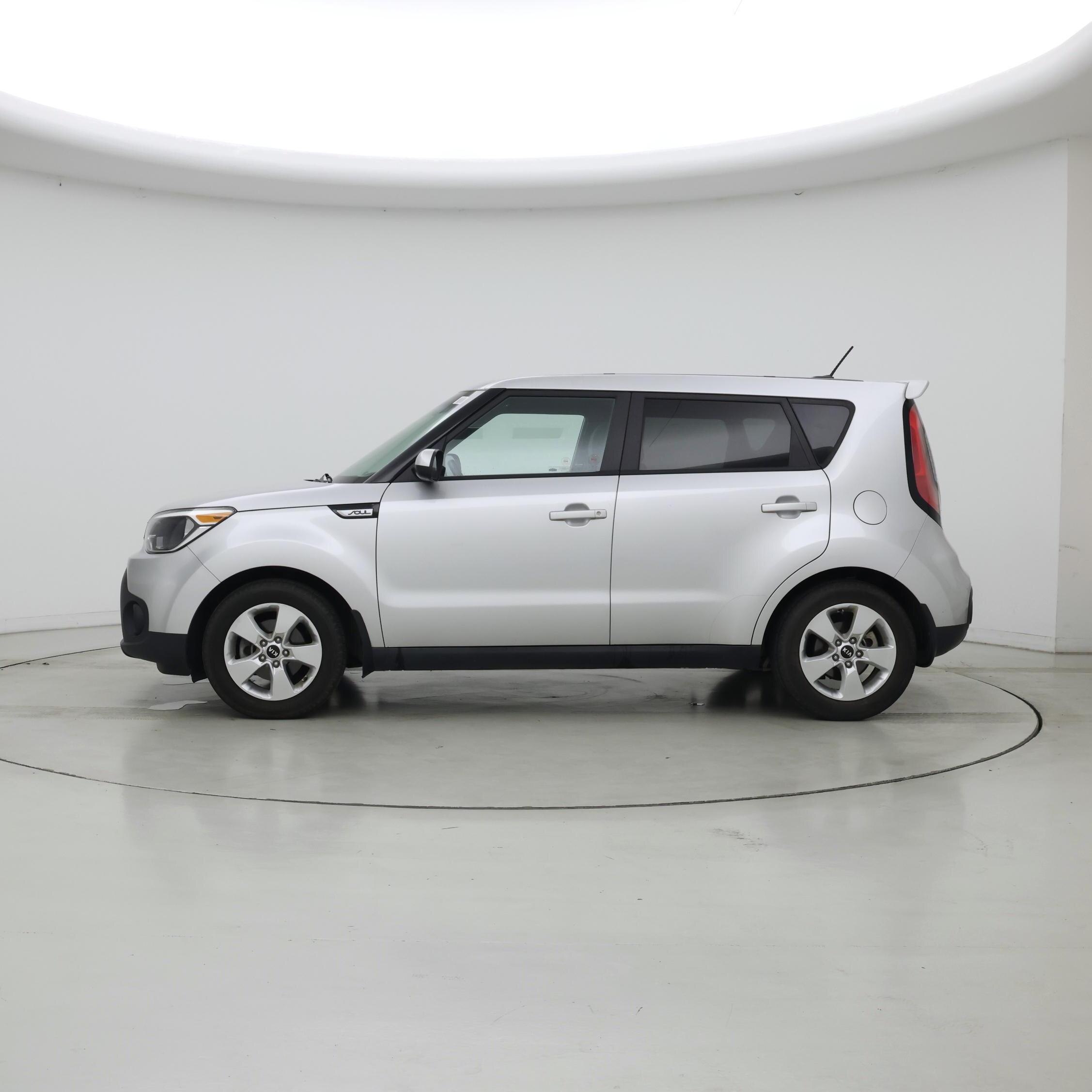 Thumbnail: 2018 Kia Soul - 3