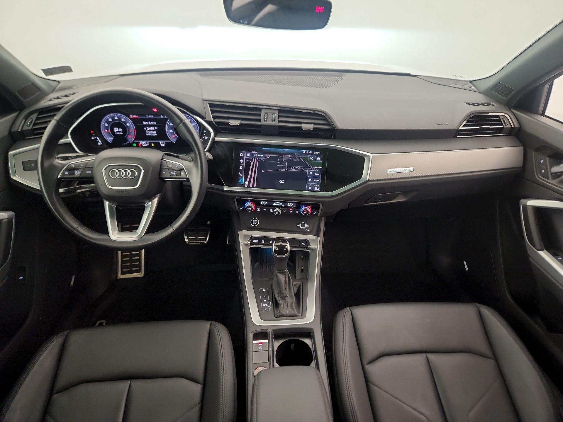 Thumbnail: 2021 Audi Q3 - 9