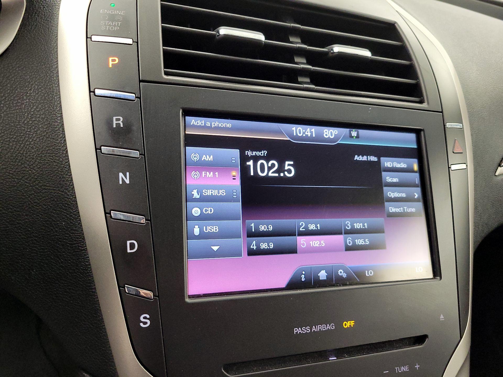 Thumbnail: 2016 Lincoln MKZ - 15