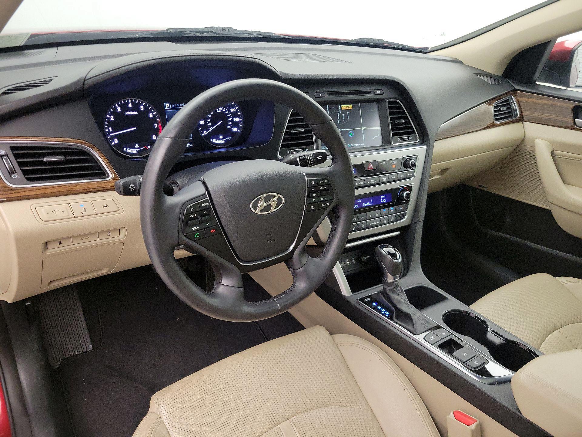 Thumbnail: 2016 Hyundai Sonata - 9