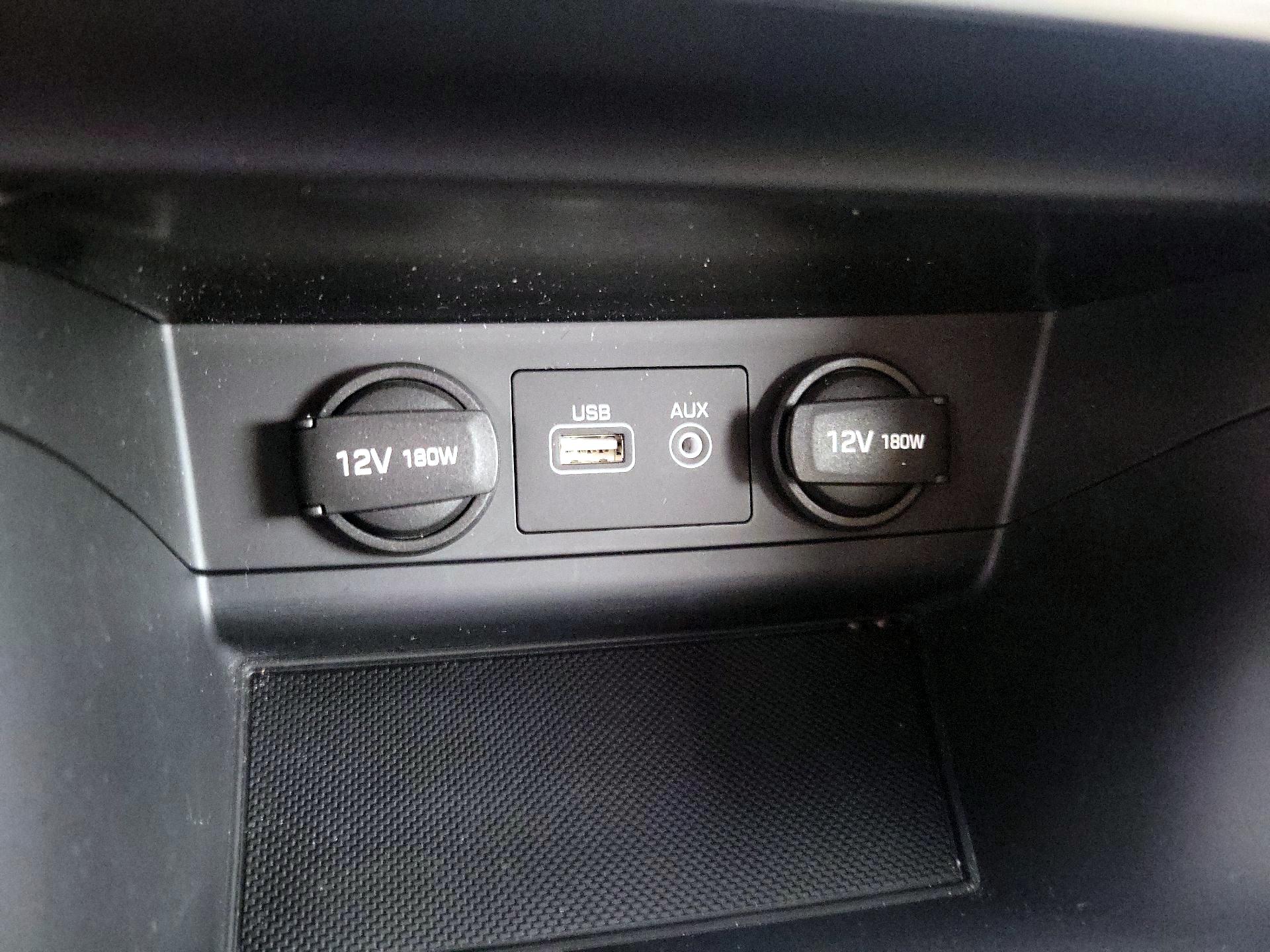 Thumbnail: 2016 Hyundai Sonata - 19