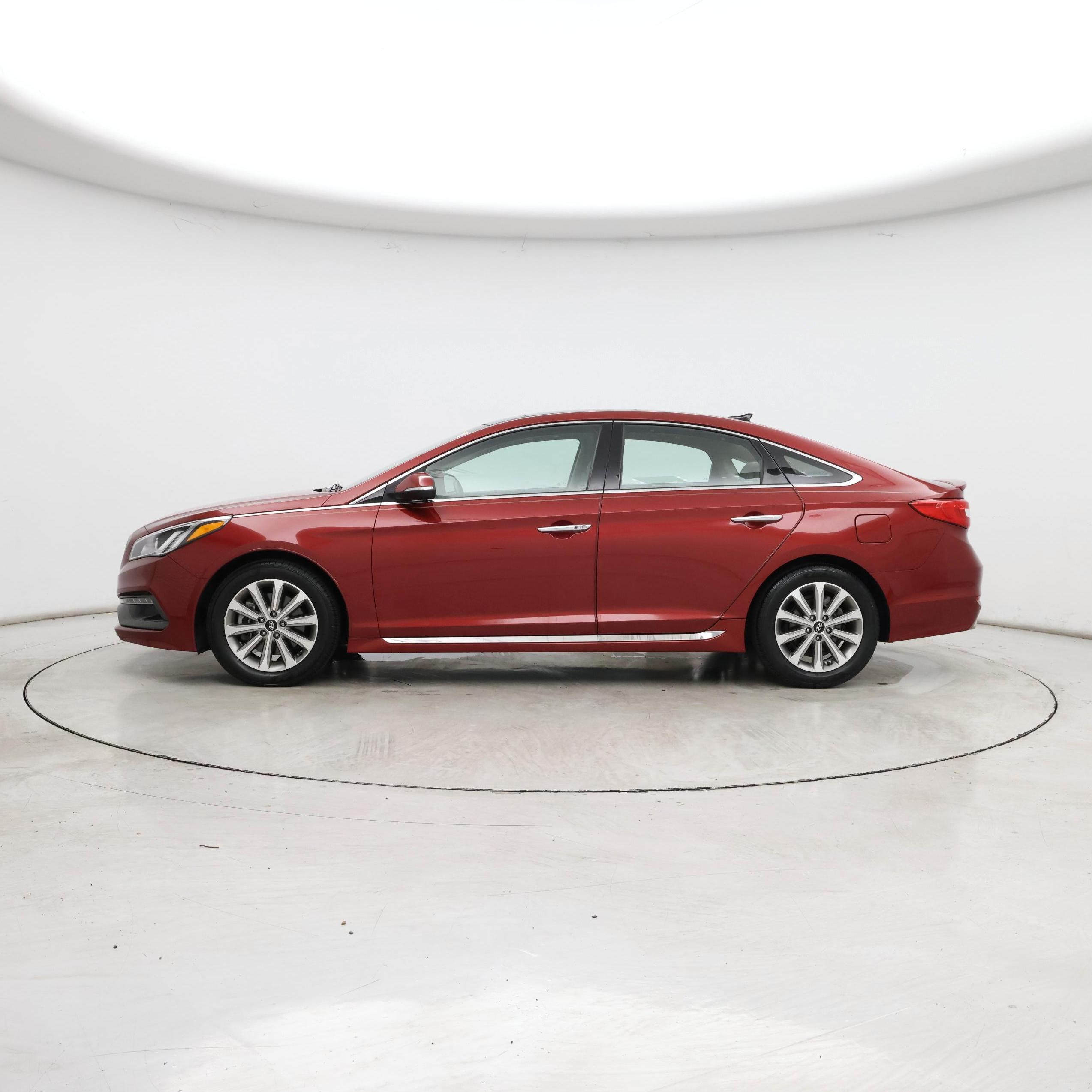 Thumbnail: 2016 Hyundai Sonata - 3