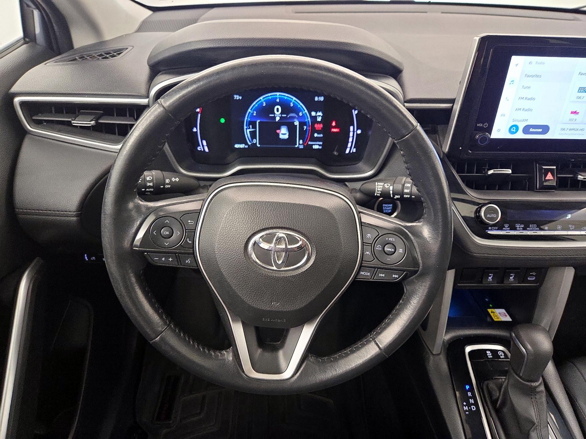 Thumbnail: 2023 Toyota Corolla Cross - 10